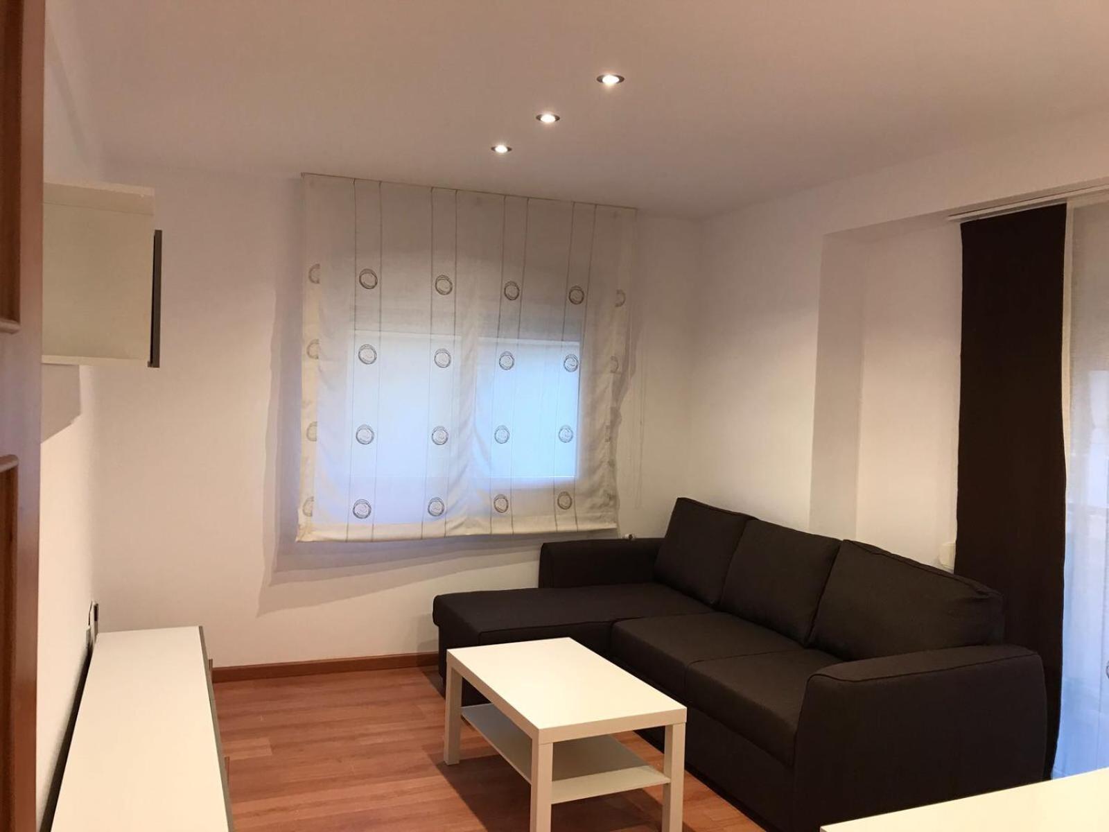 Three-Bedroom Apartment - Photo 29