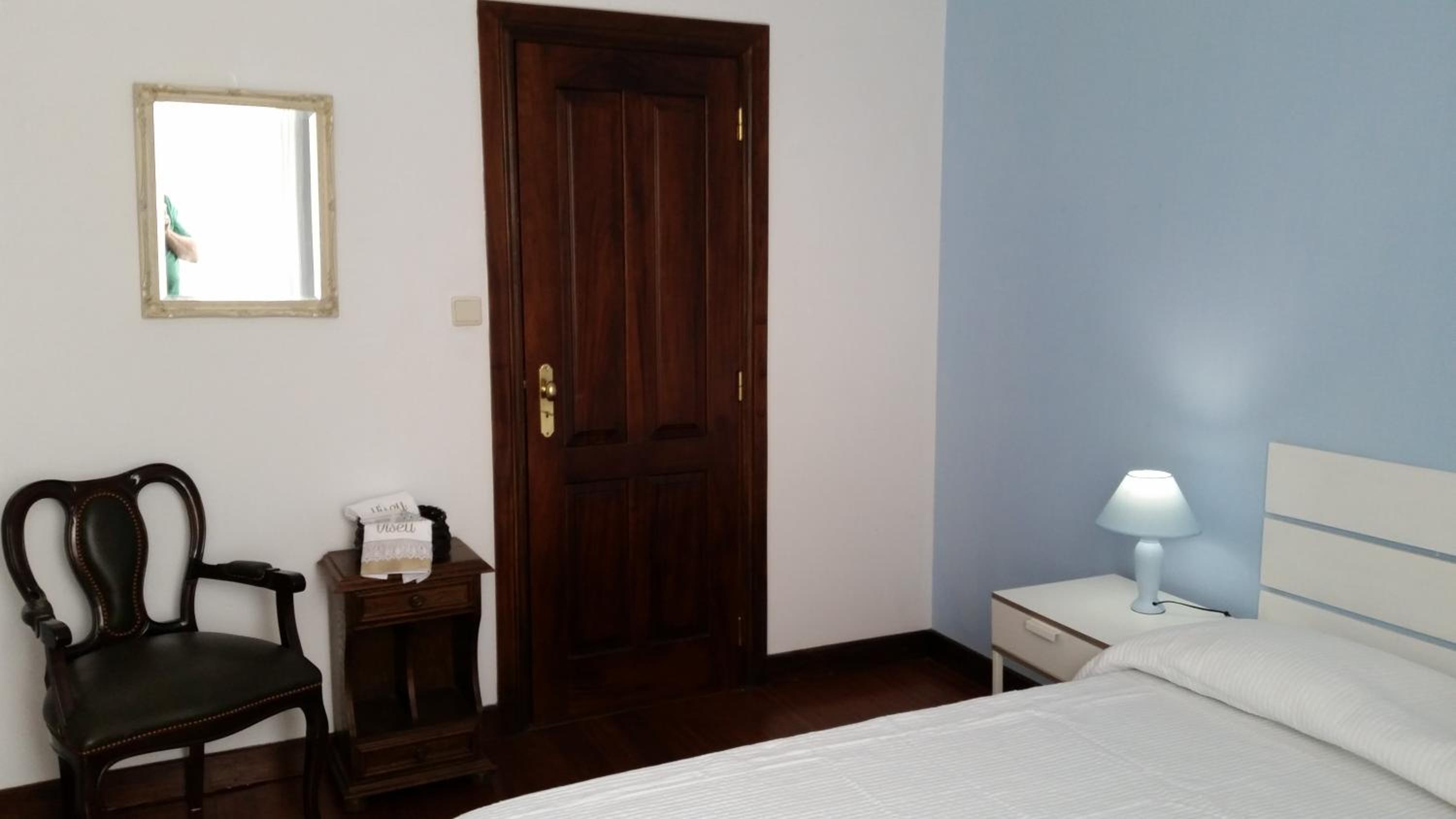 Double Room - Photo 2