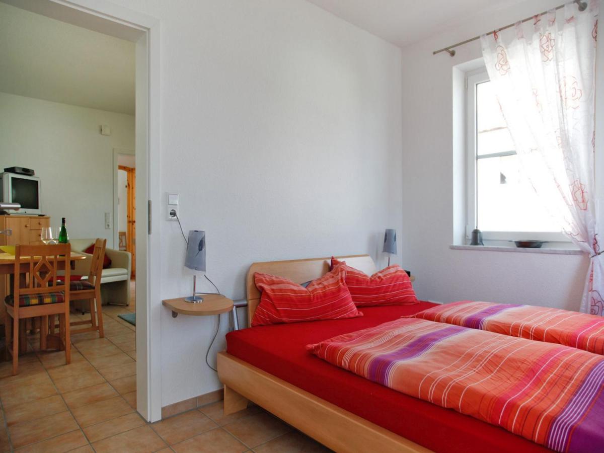 Apartment with Balcony photo 3