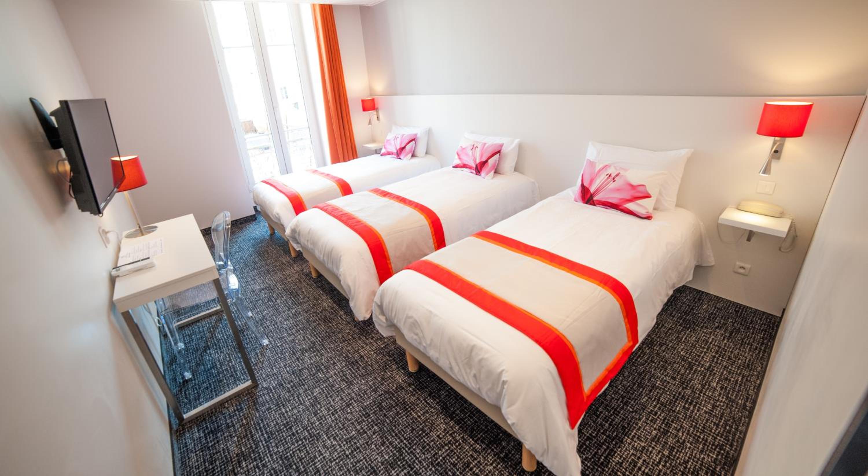 Triple Room - Photo 6