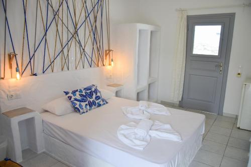 Double or Twin Room photo 1