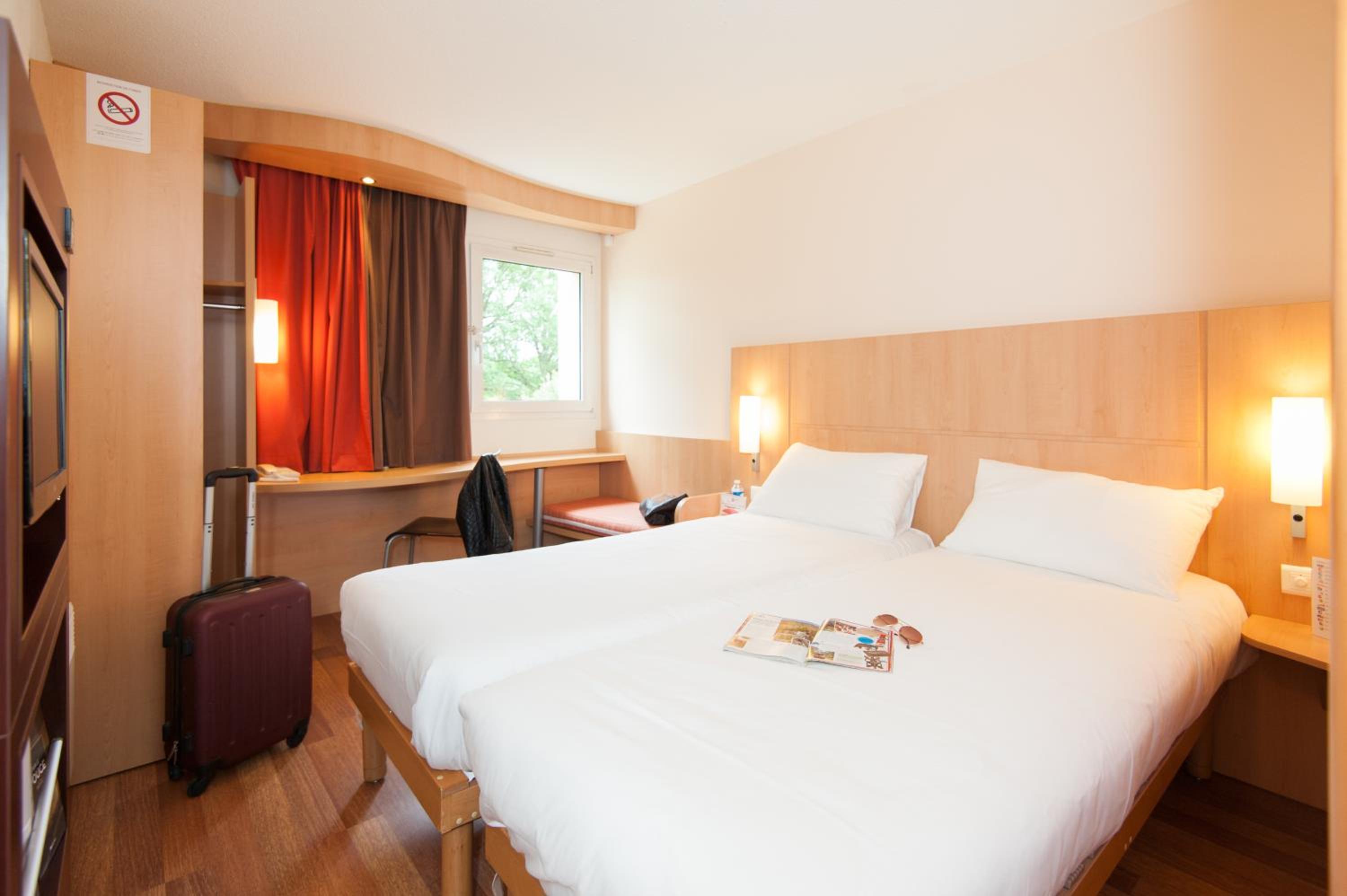 Standard Double Room - Non-Smoking - Photo 1