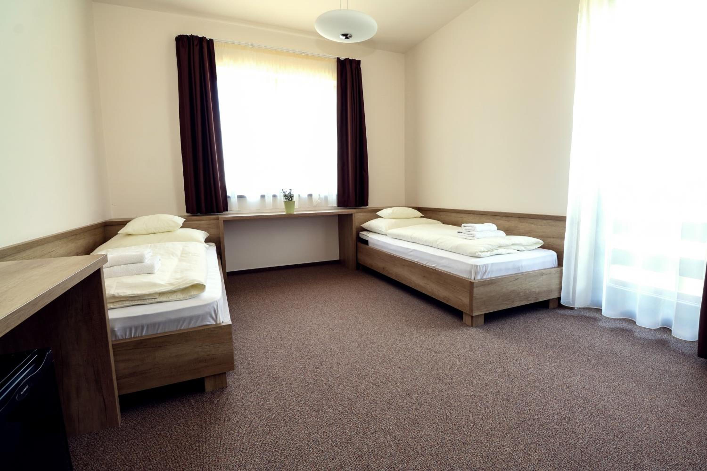 Standard Twin Room photo 3