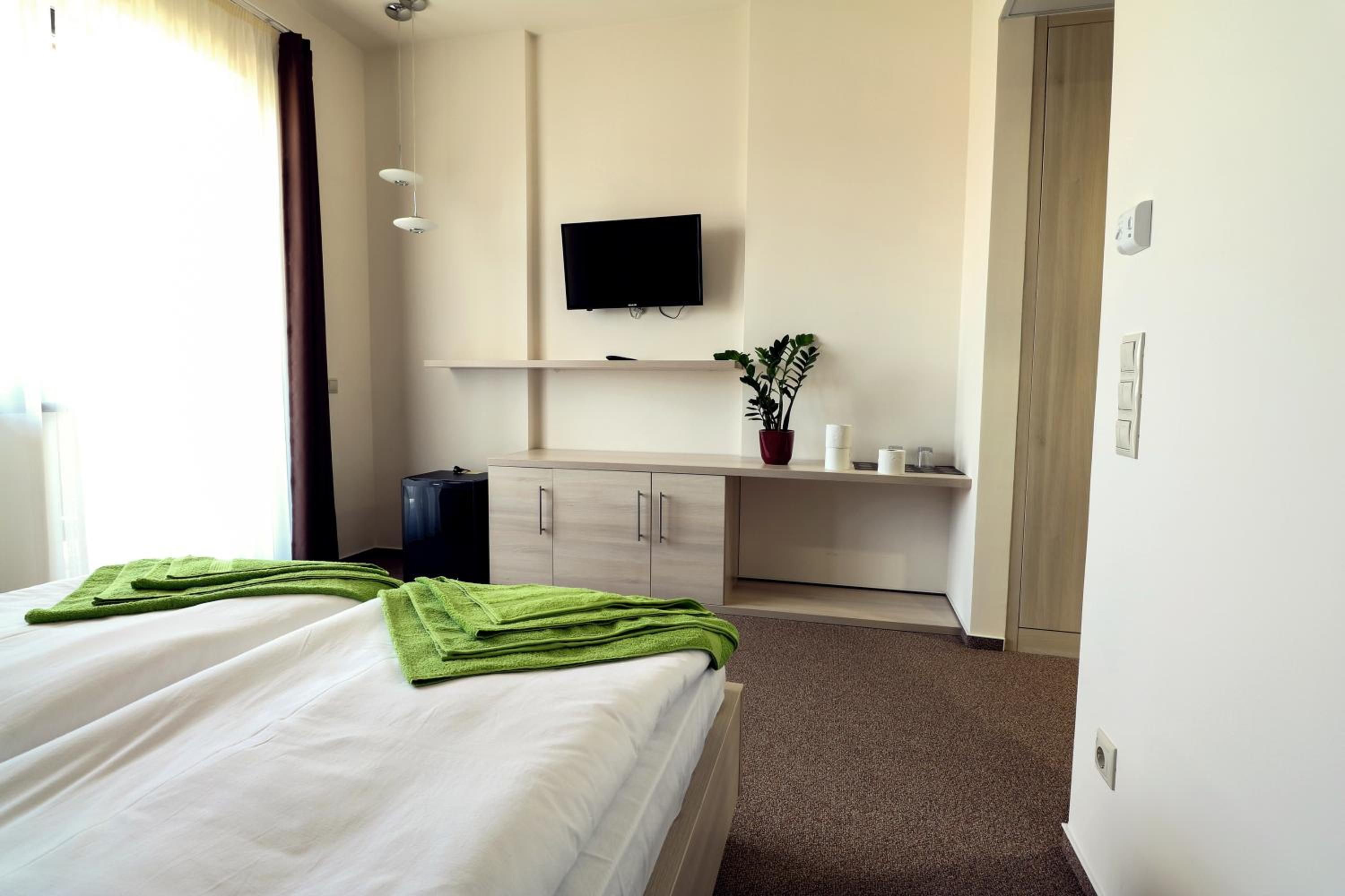 Standard Double Room photo 1