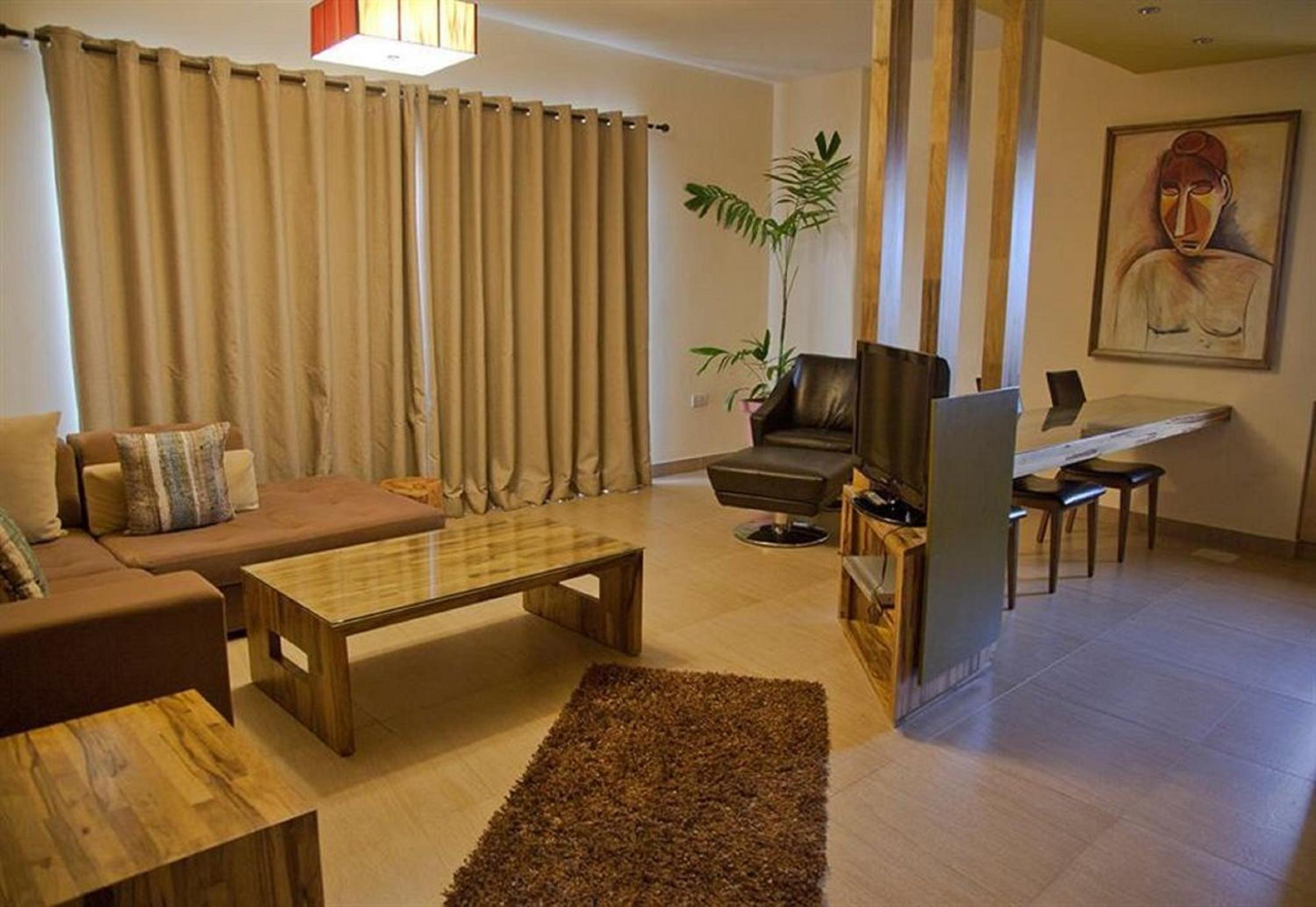 King Suite photo 2