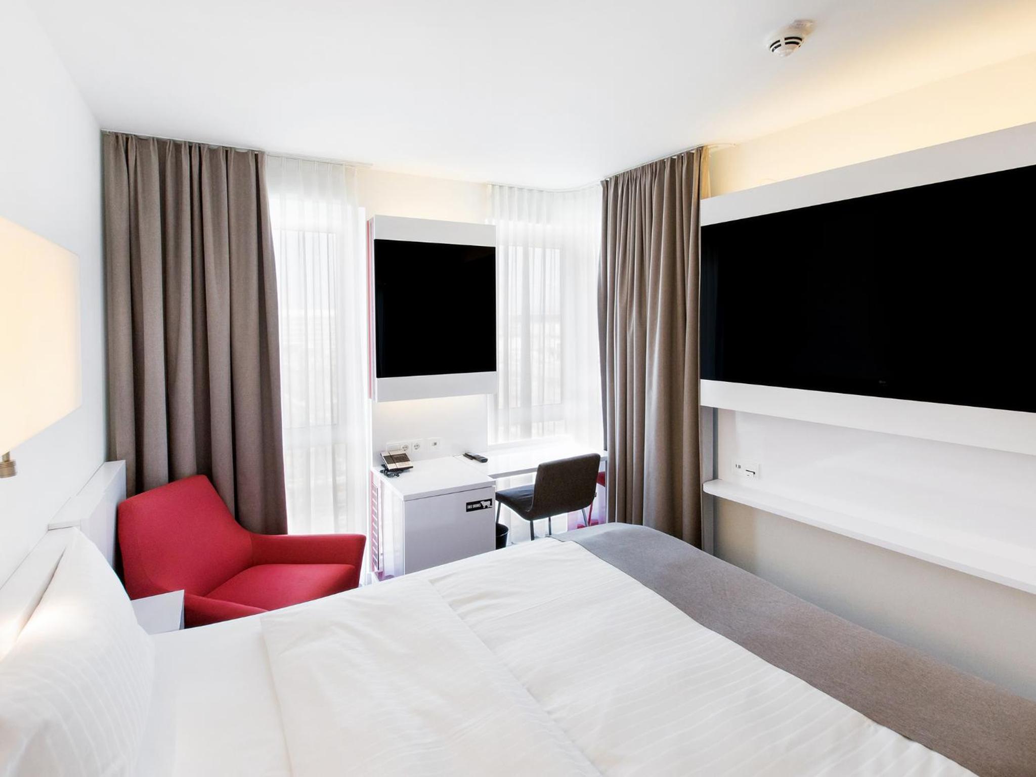 Standard Double Room - Photo 6