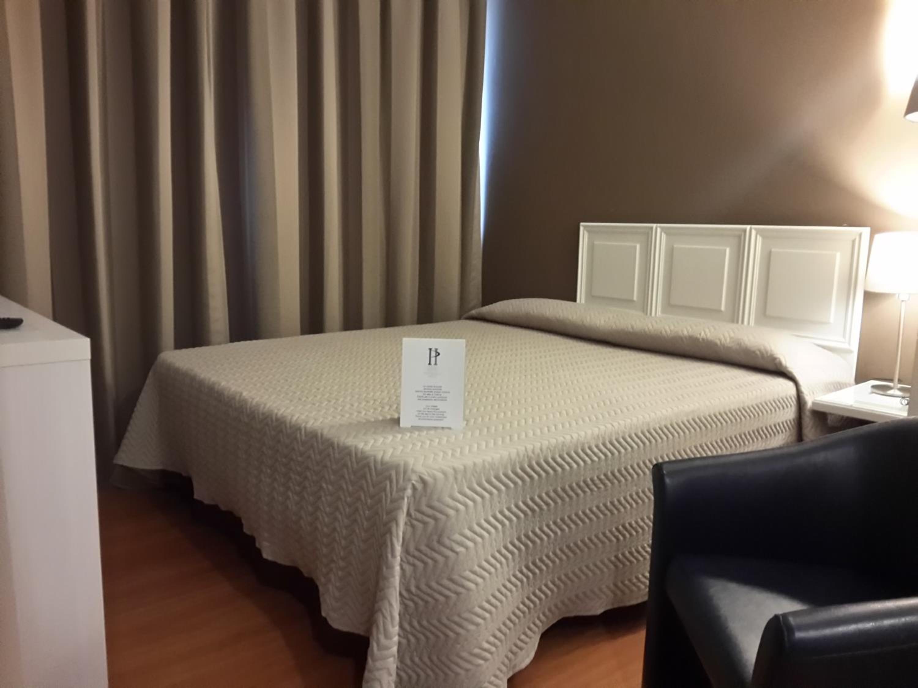Superior Single Room - Photo 7