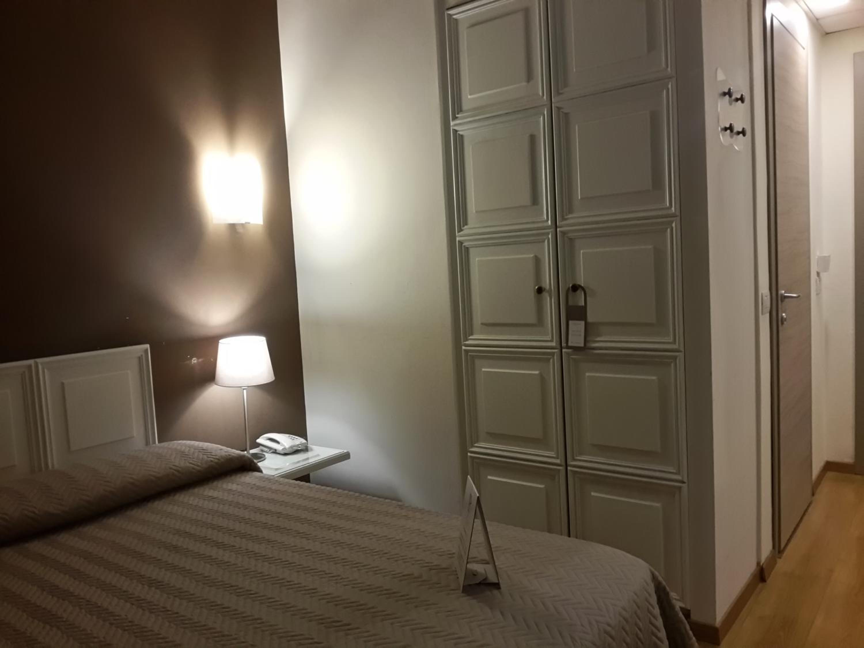 Superior Single Room - Photo 6