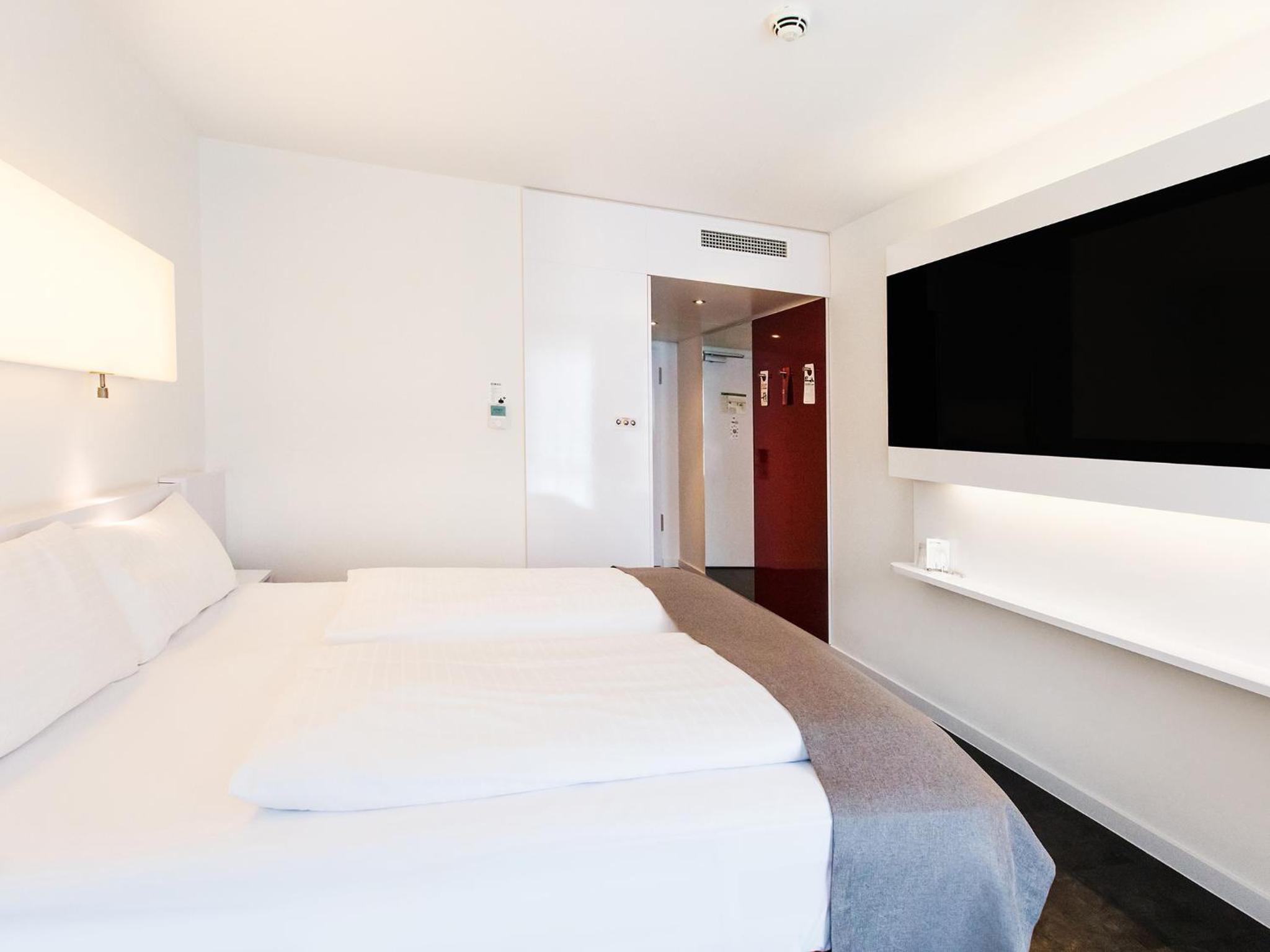 Standard Double Room - Photo 2