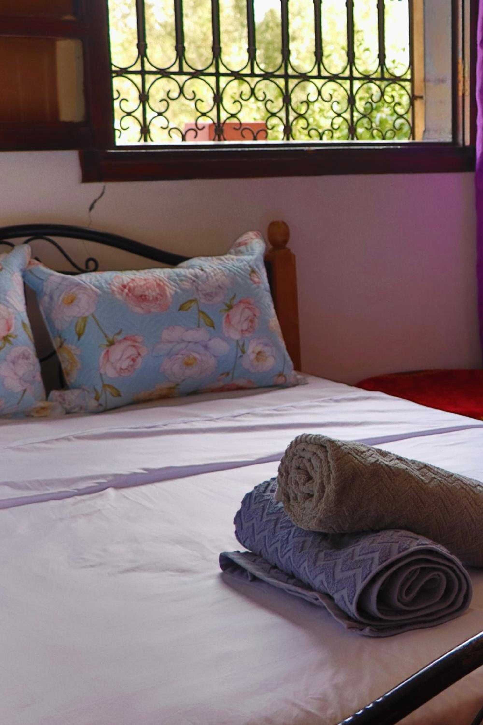 Double or Twin Room with Bathroom