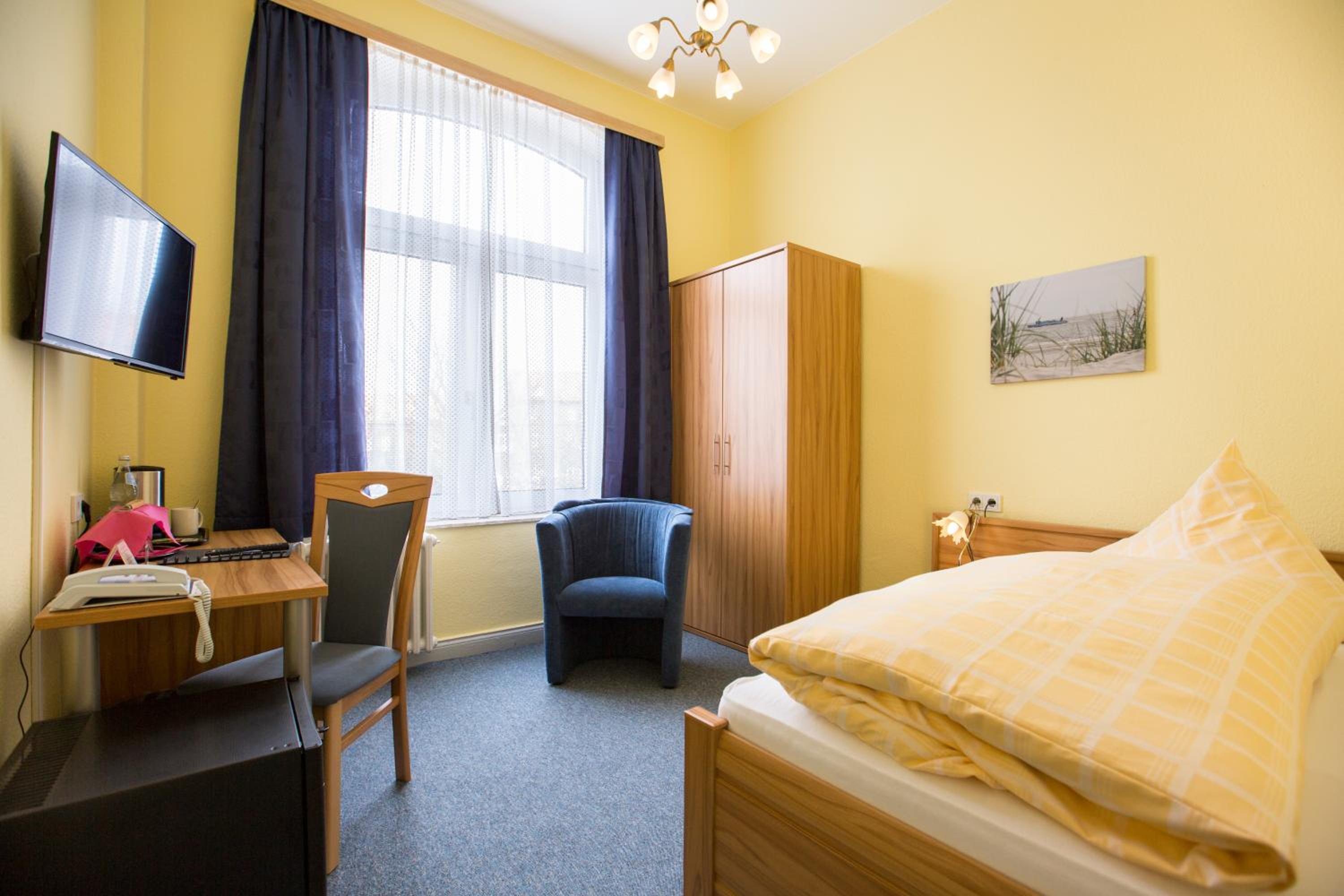 Single Room photo 1