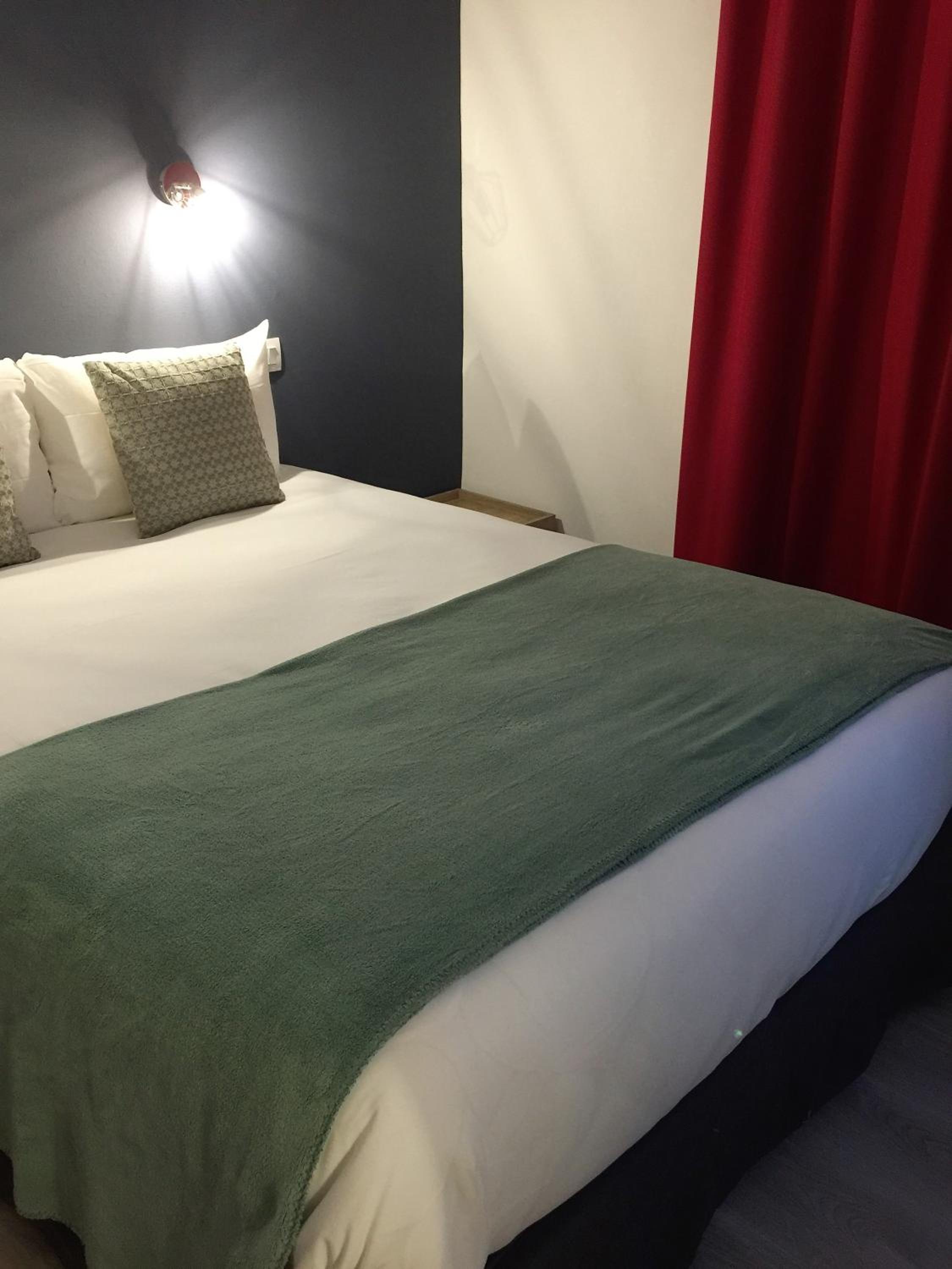 Small Double Room - Photo 14