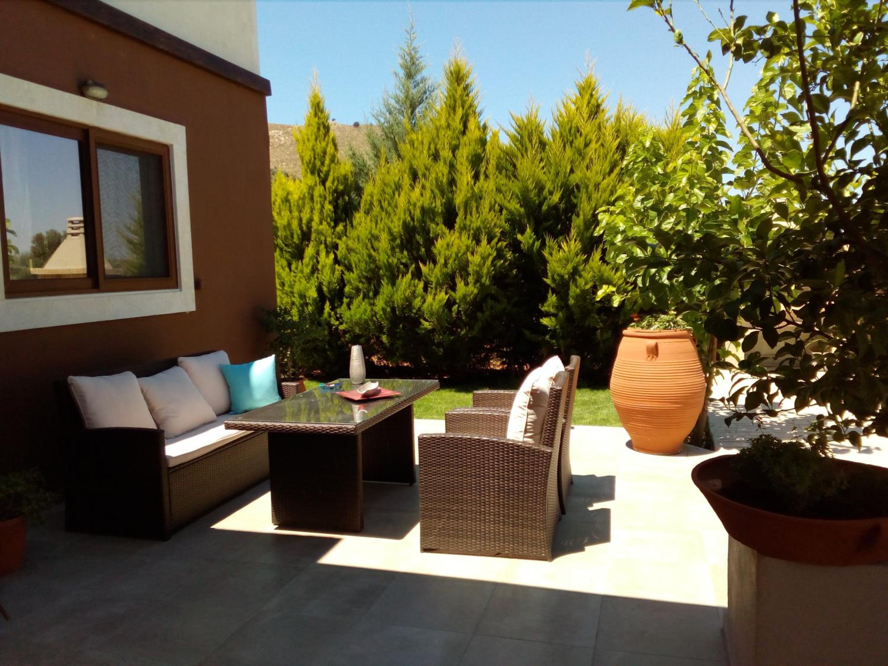 Three-Bedroom House - Photo 23