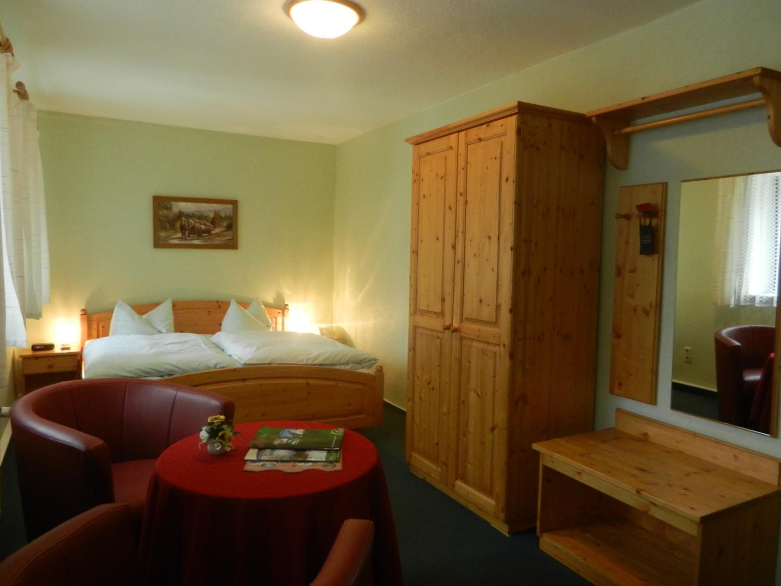 Standard Double or Twin Room photo 1