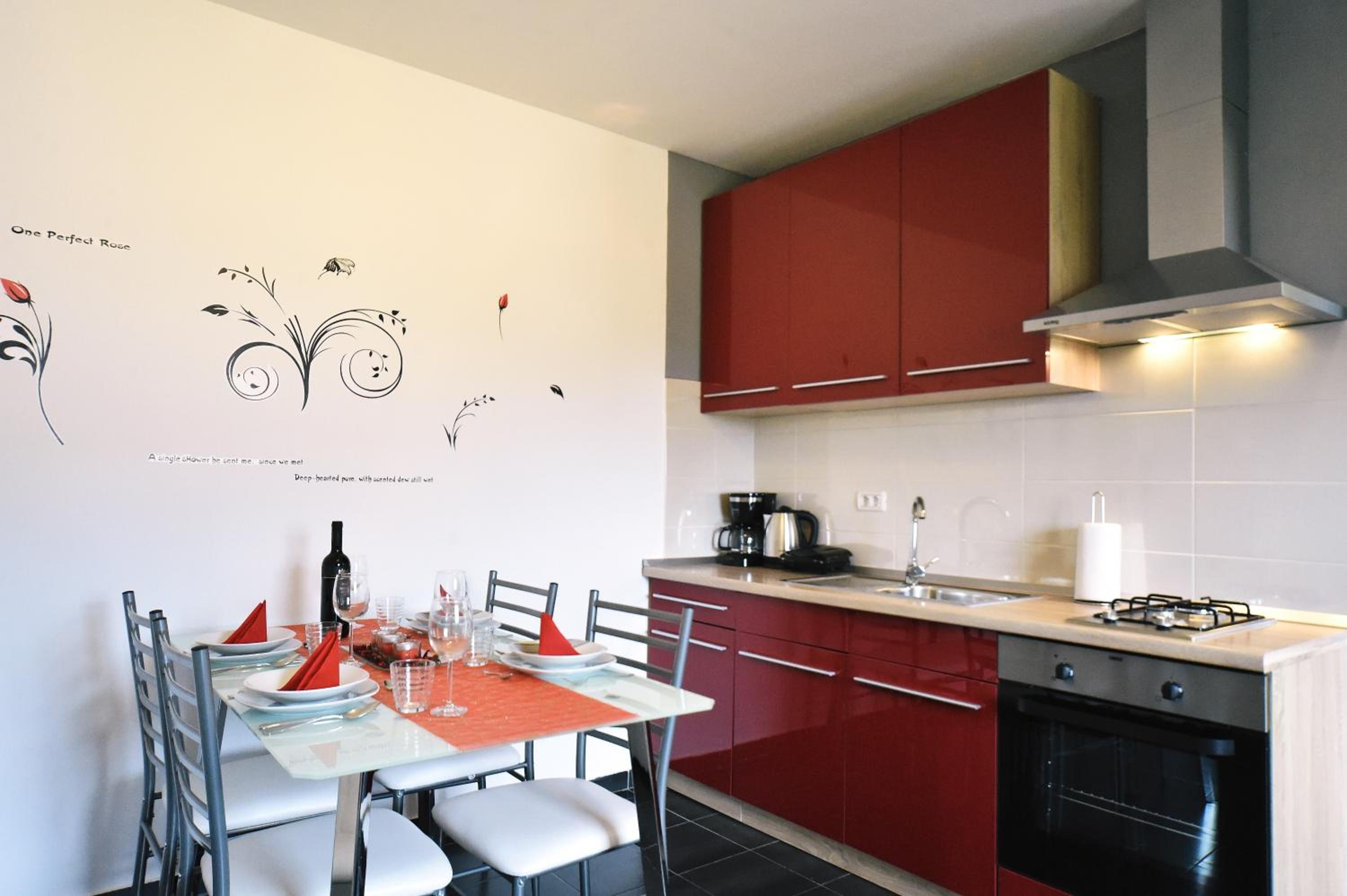 Apartment with Sea View - Photo 16