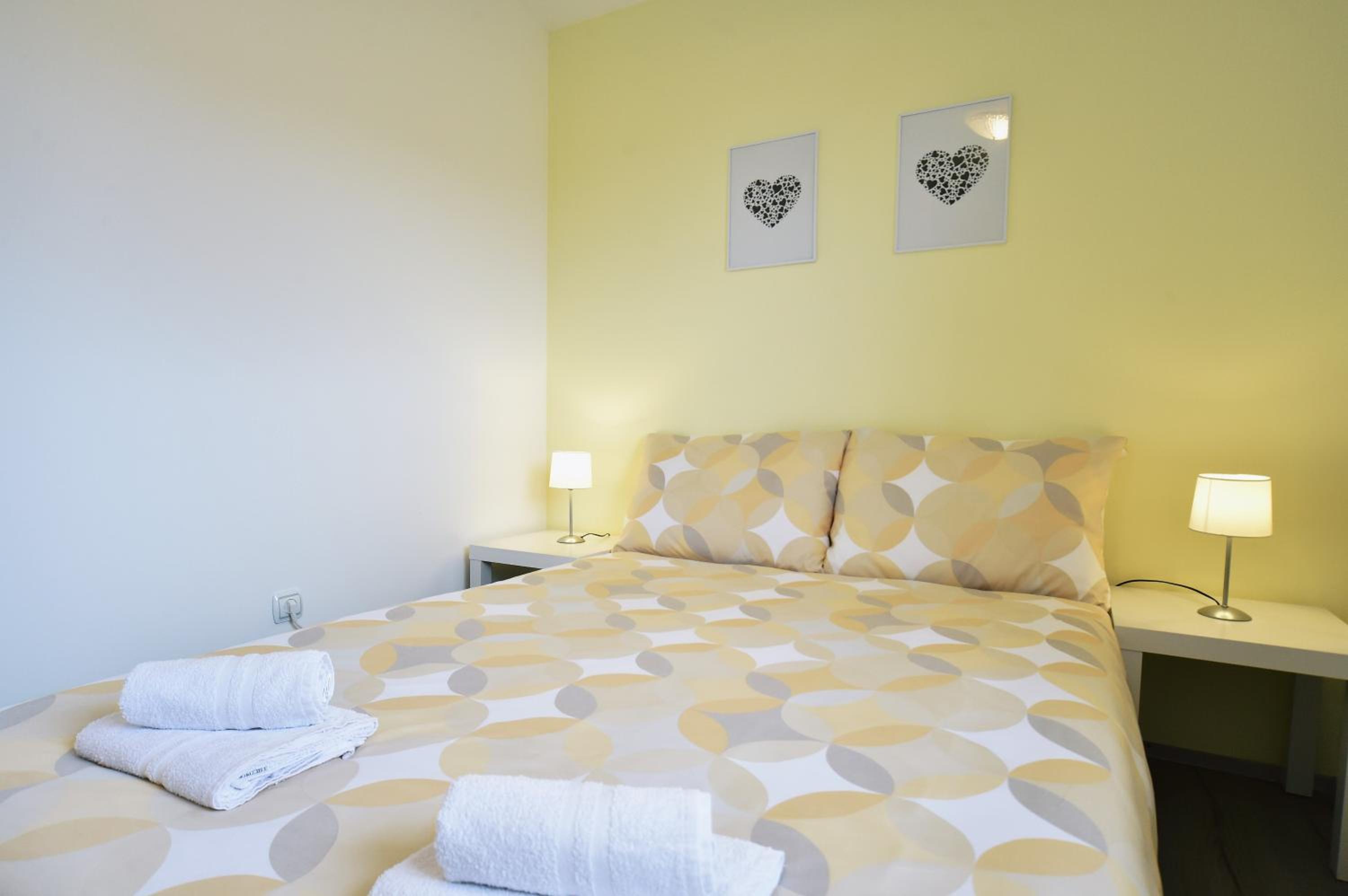 Apartment with Sea View - Photo 5