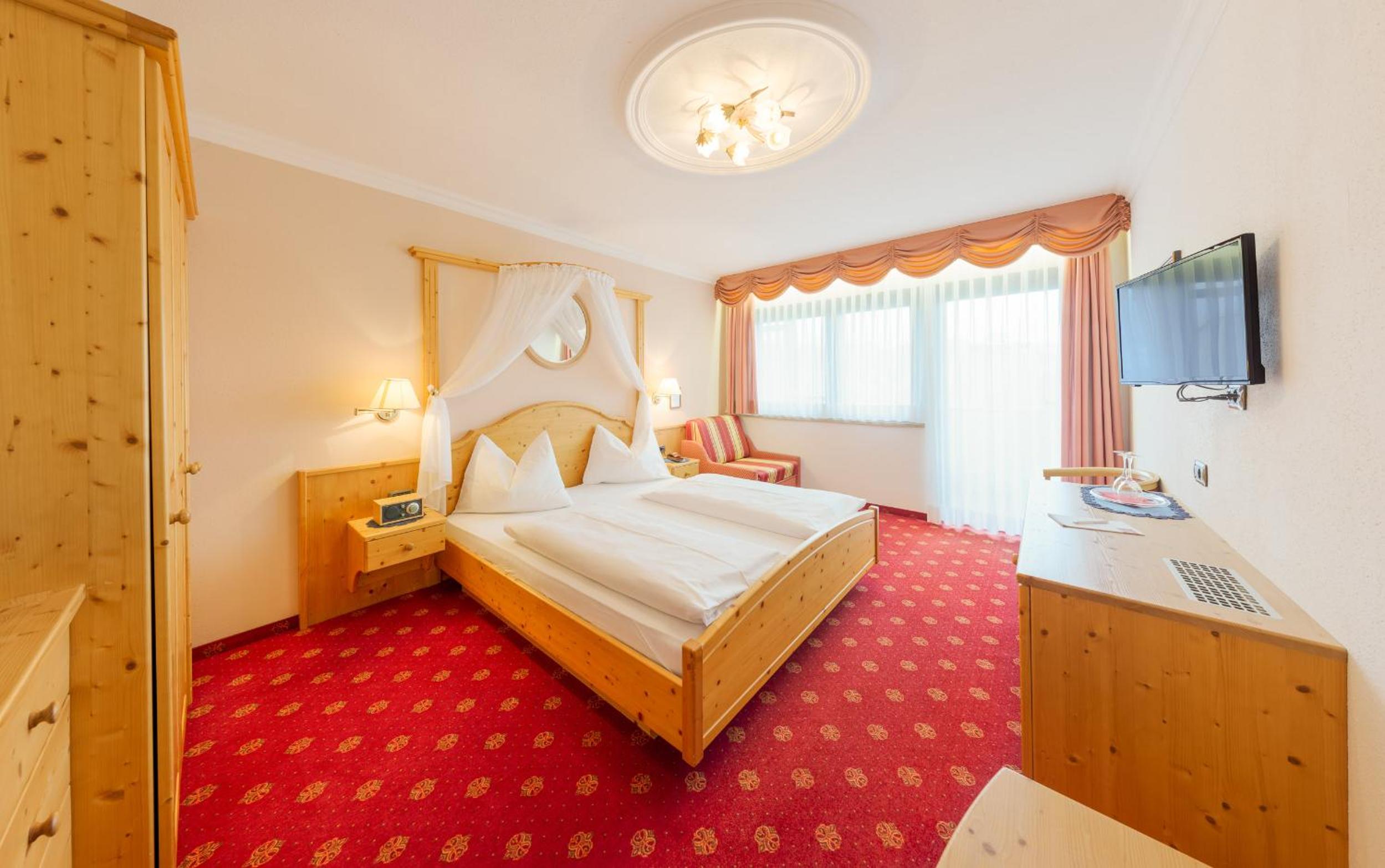 Chambre Double Standard avec Balcon et Vue sur la Montagne