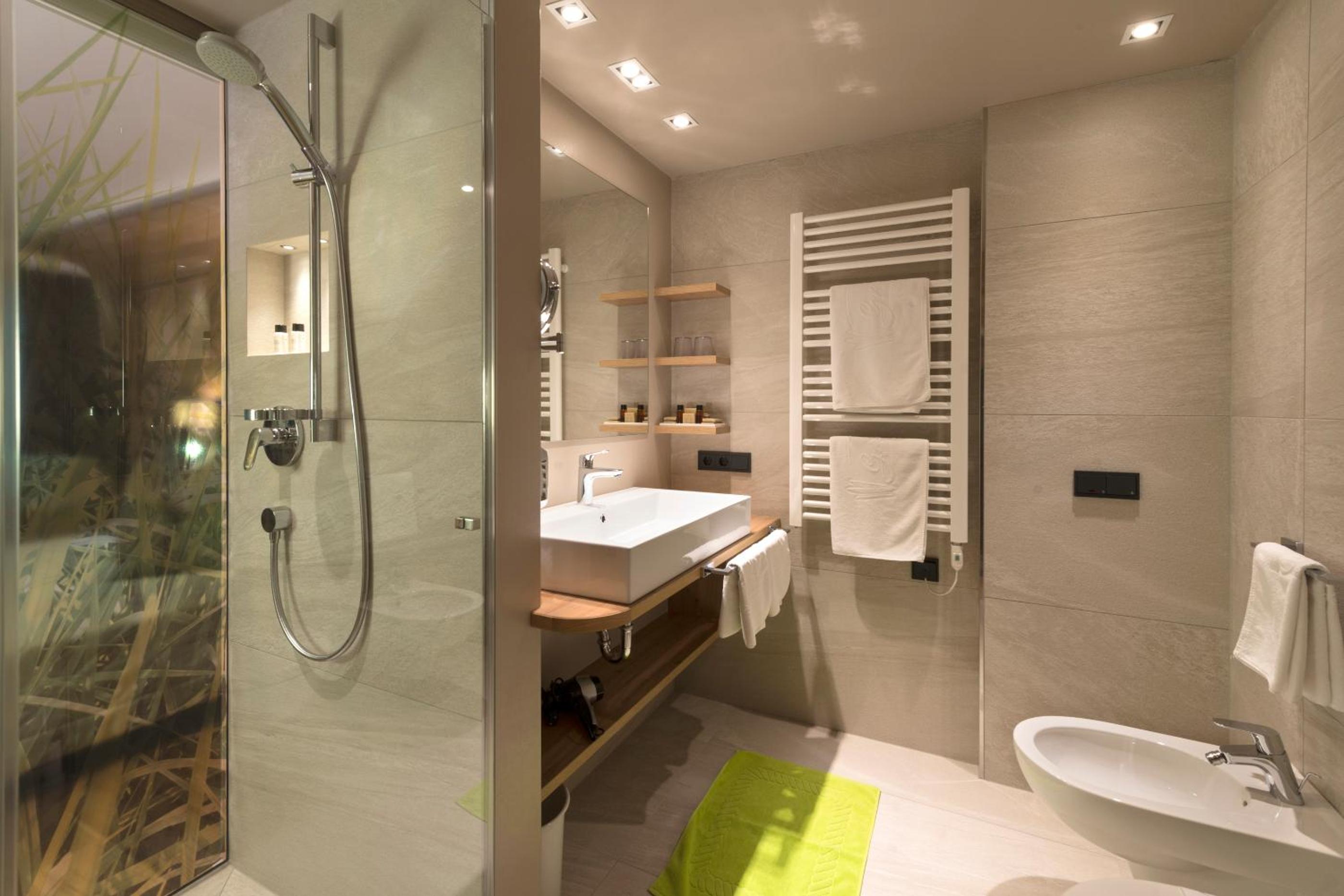 Superior Panorama Double or Twin Room with Balcony  - Photo 8