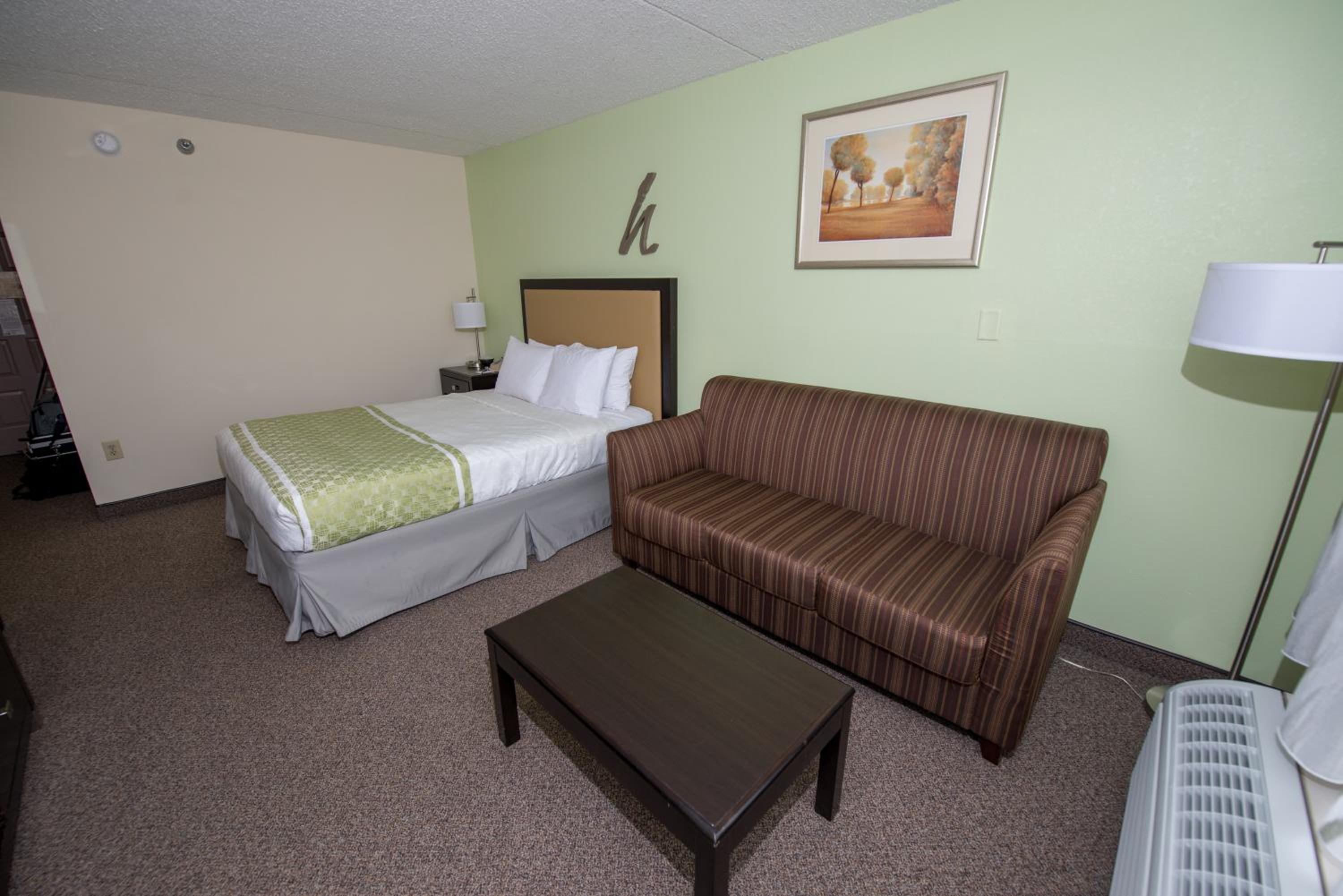 Double Room with Two Double Beds - Photo 5