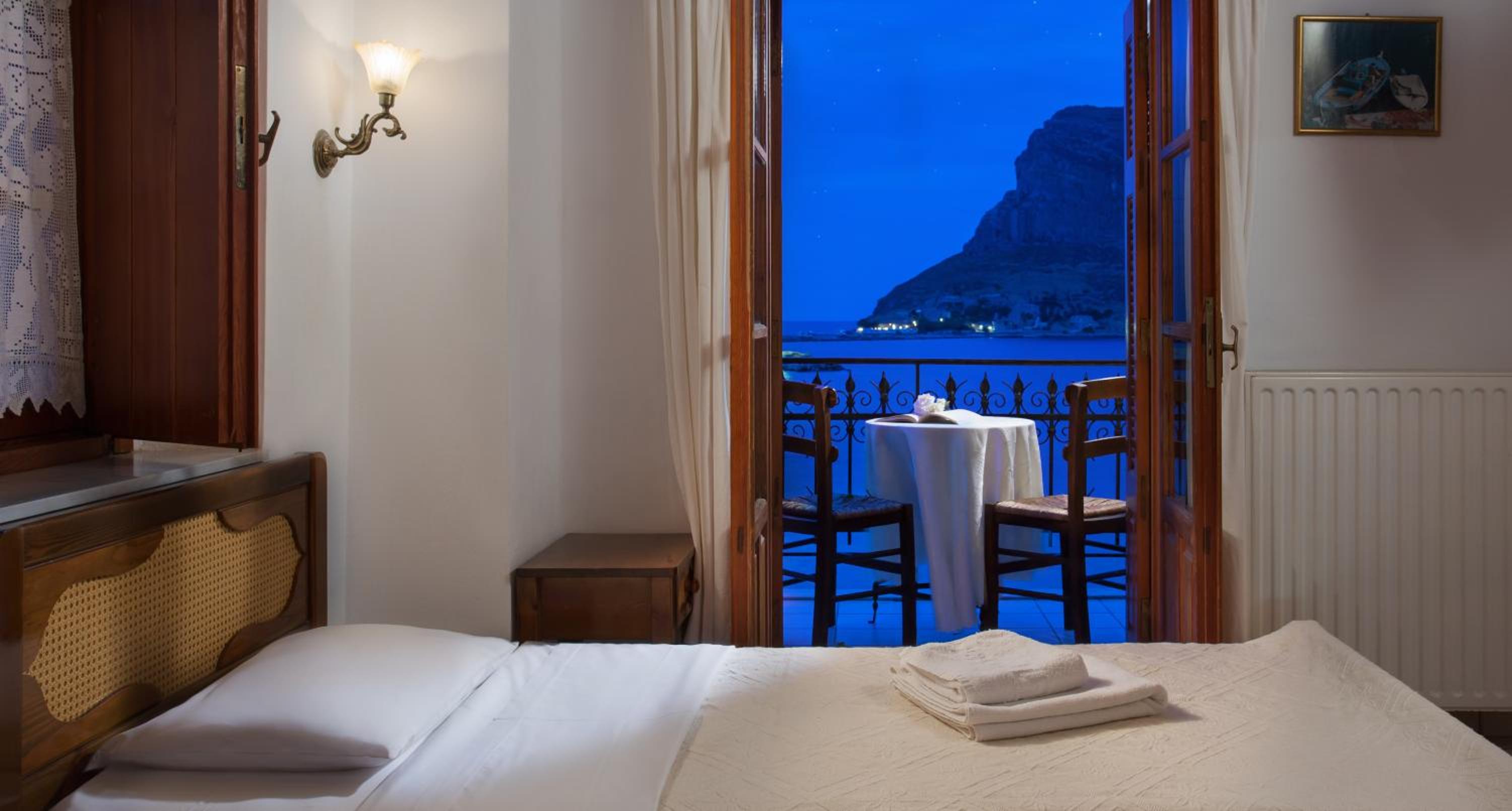 Superior Double or Twin Room with Sea View - Photo 13