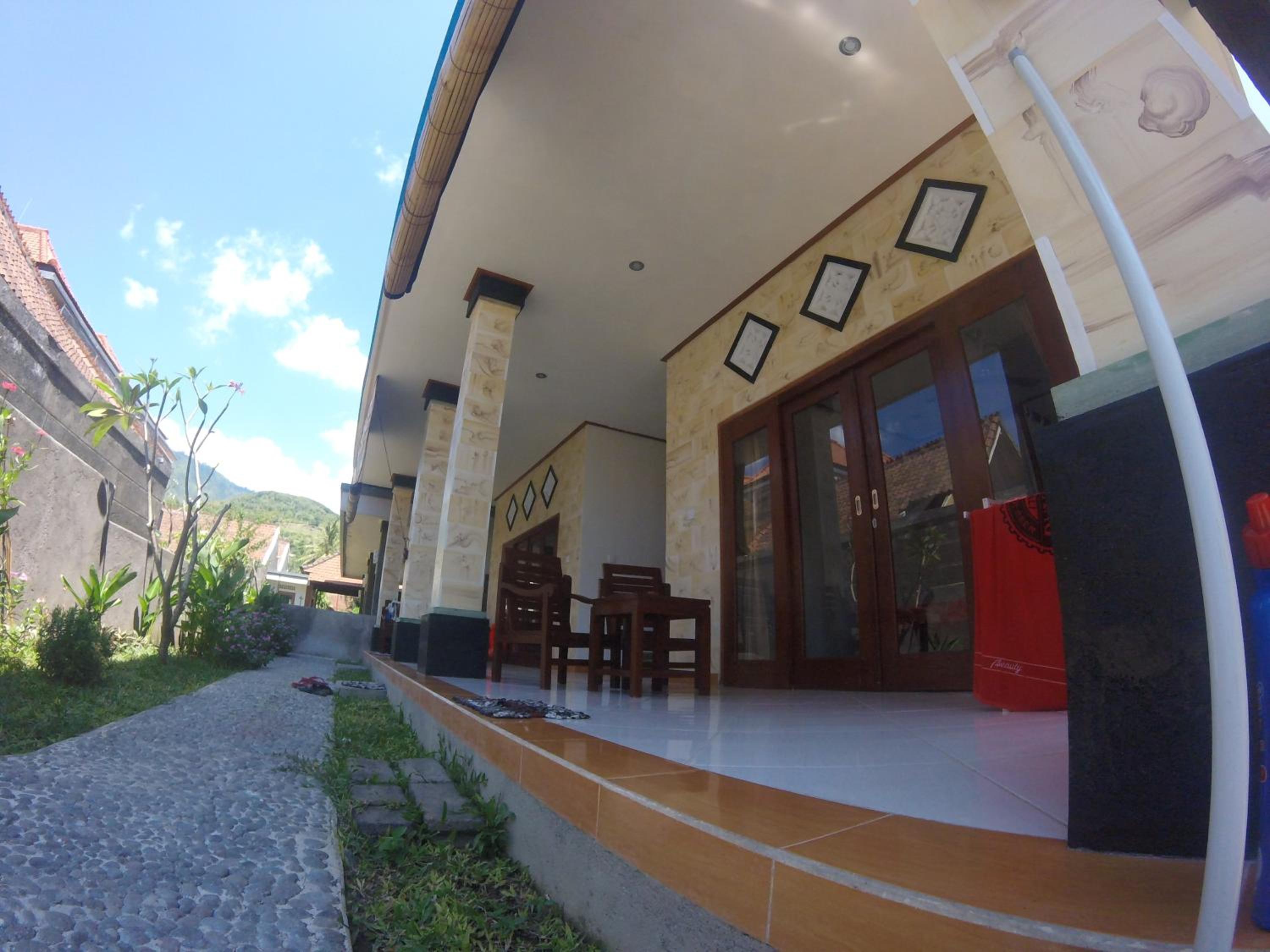 Deluxe Double Room with Balcony photo 3