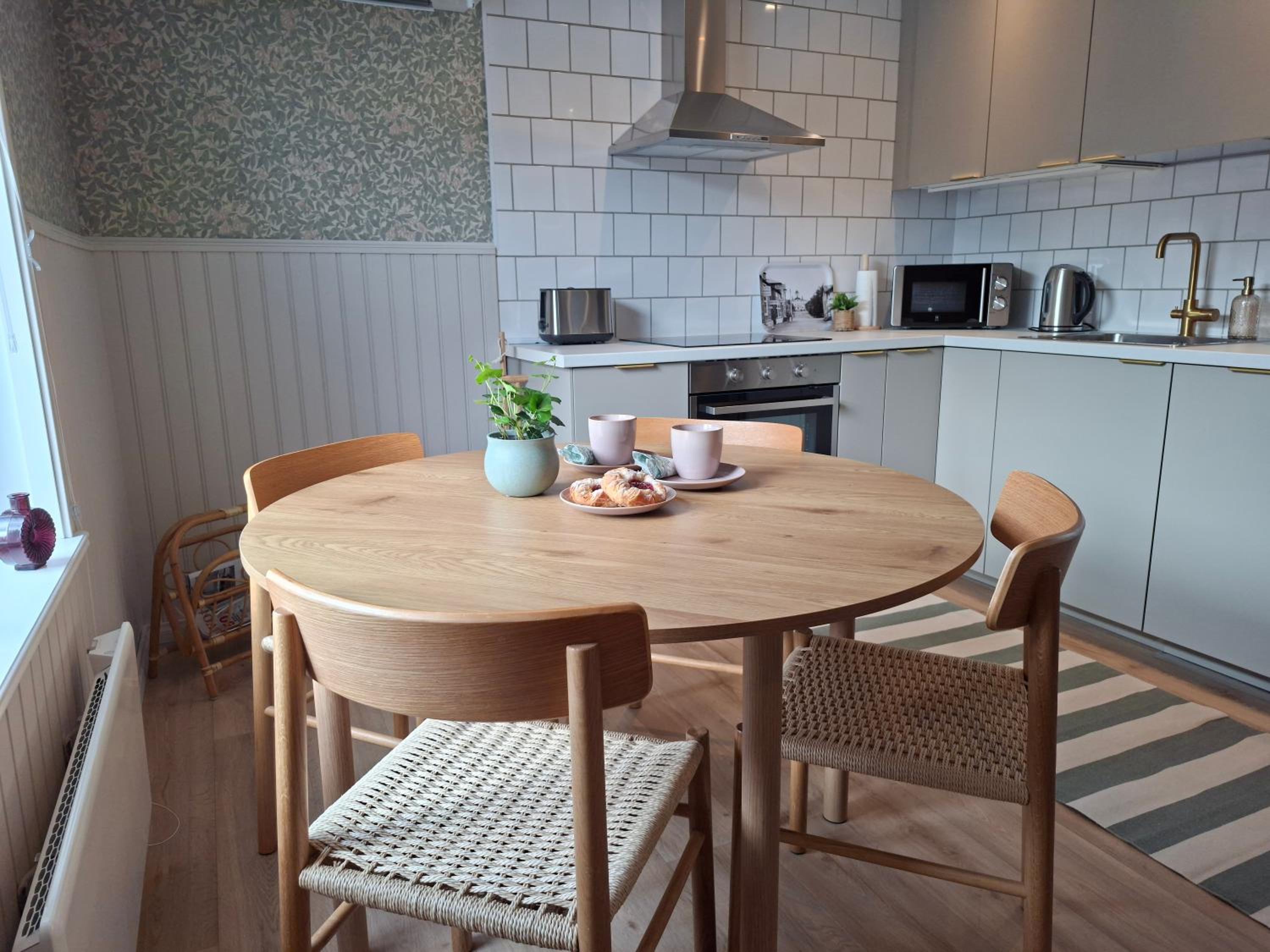 One-Bedroom Family Apartment