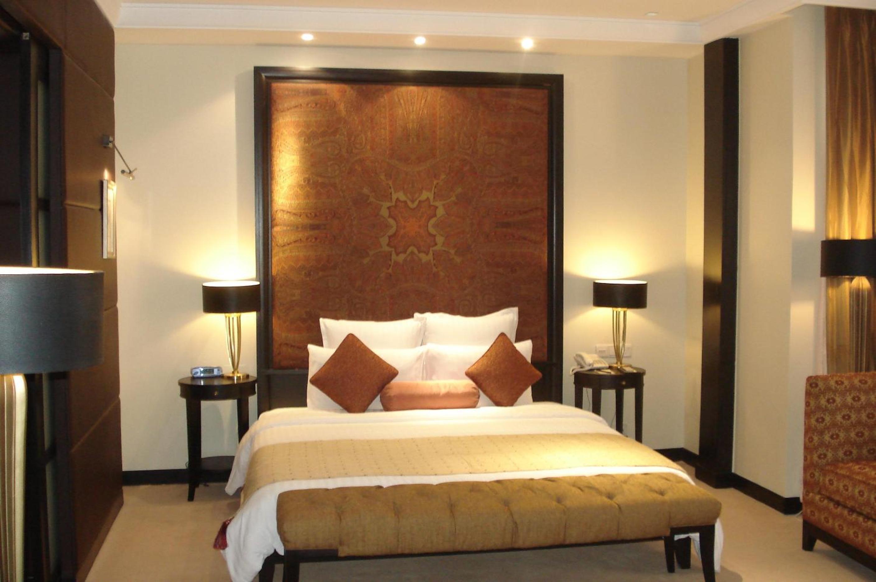 Standard King Room photo 1