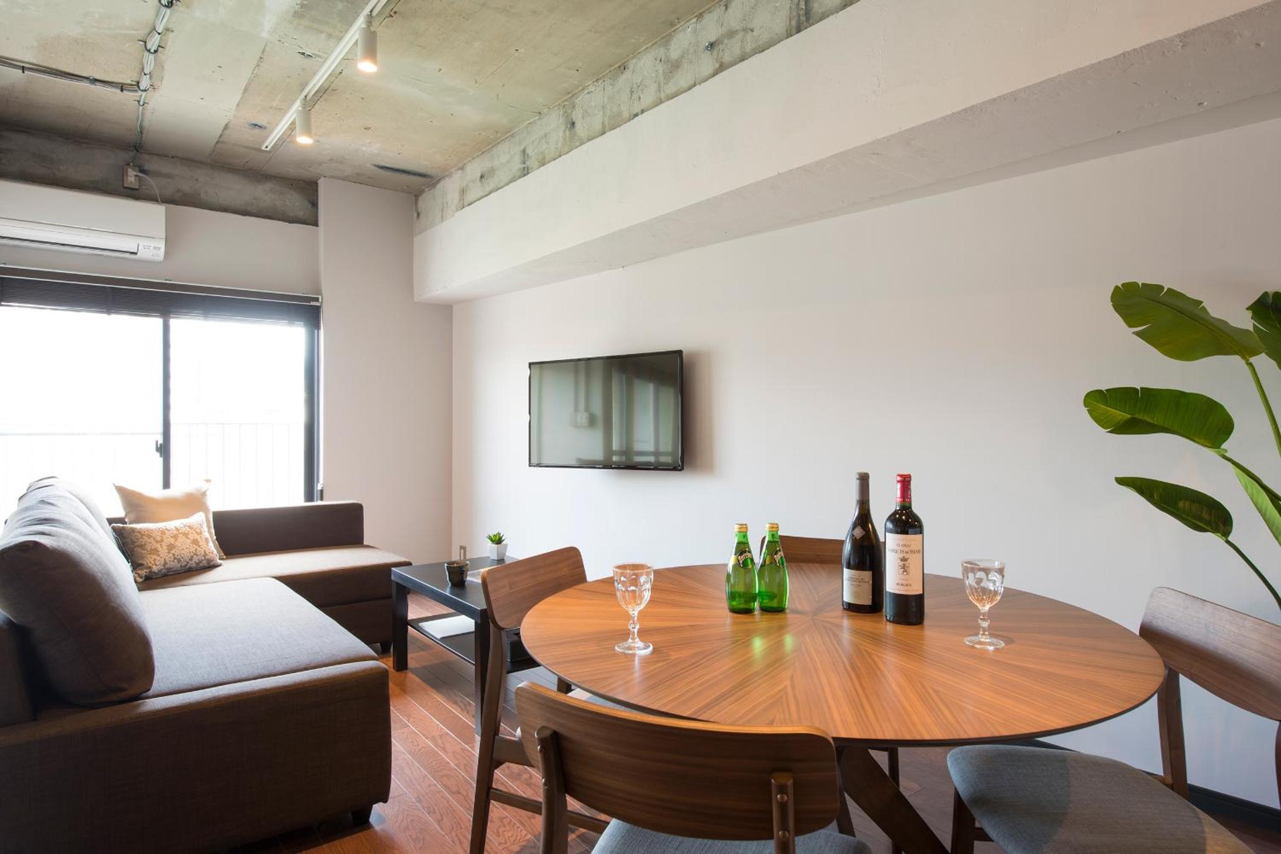 Family Room with Tatami Area photo 3