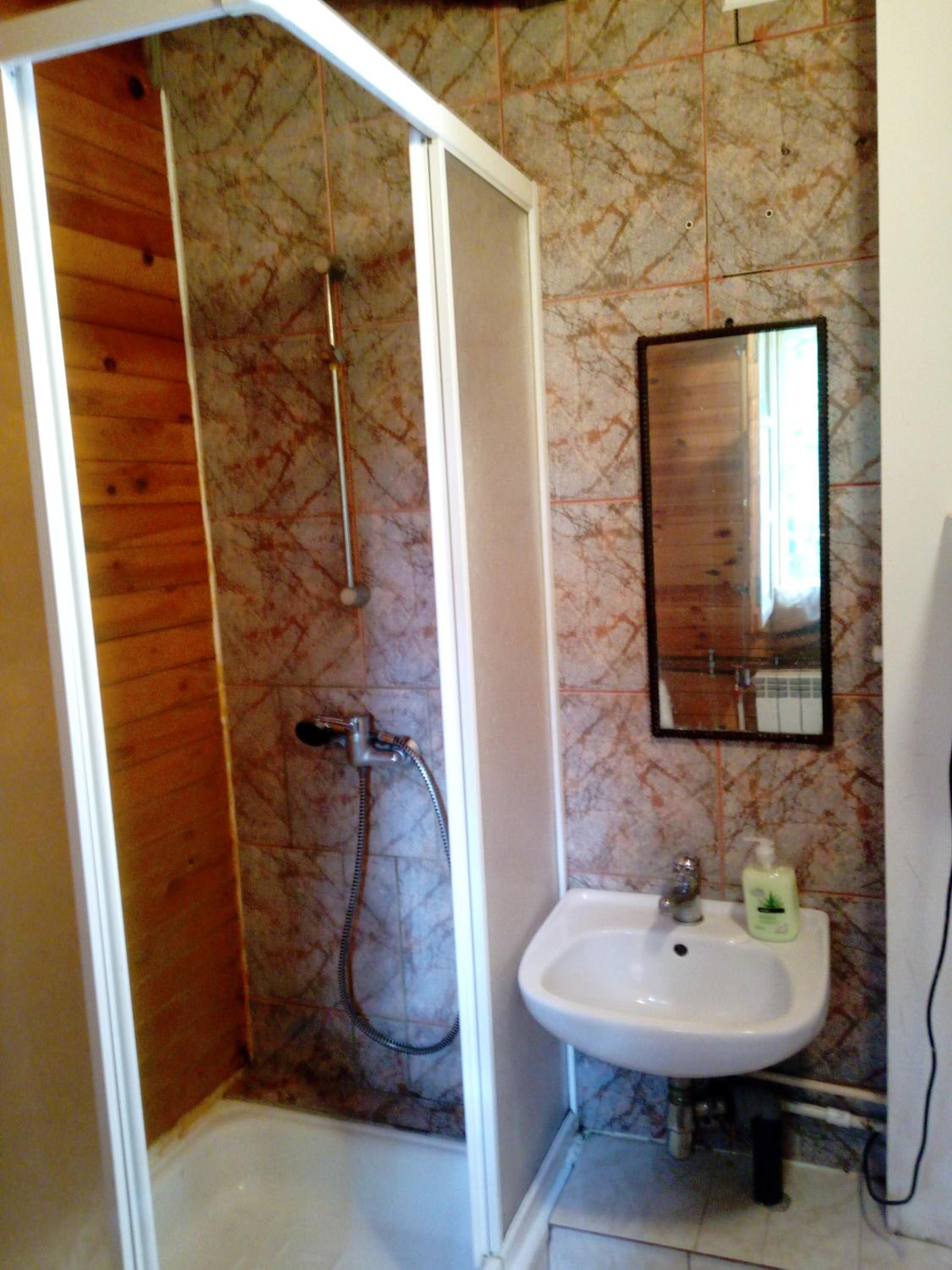 Three-Bedroom House photo 3