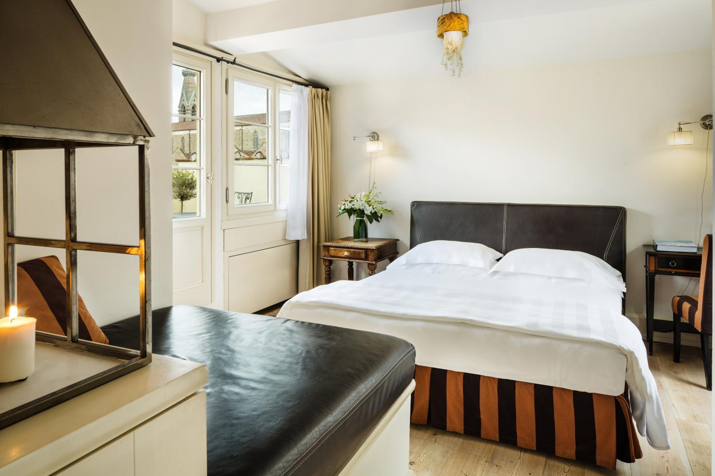 Junior Suite with Balcony