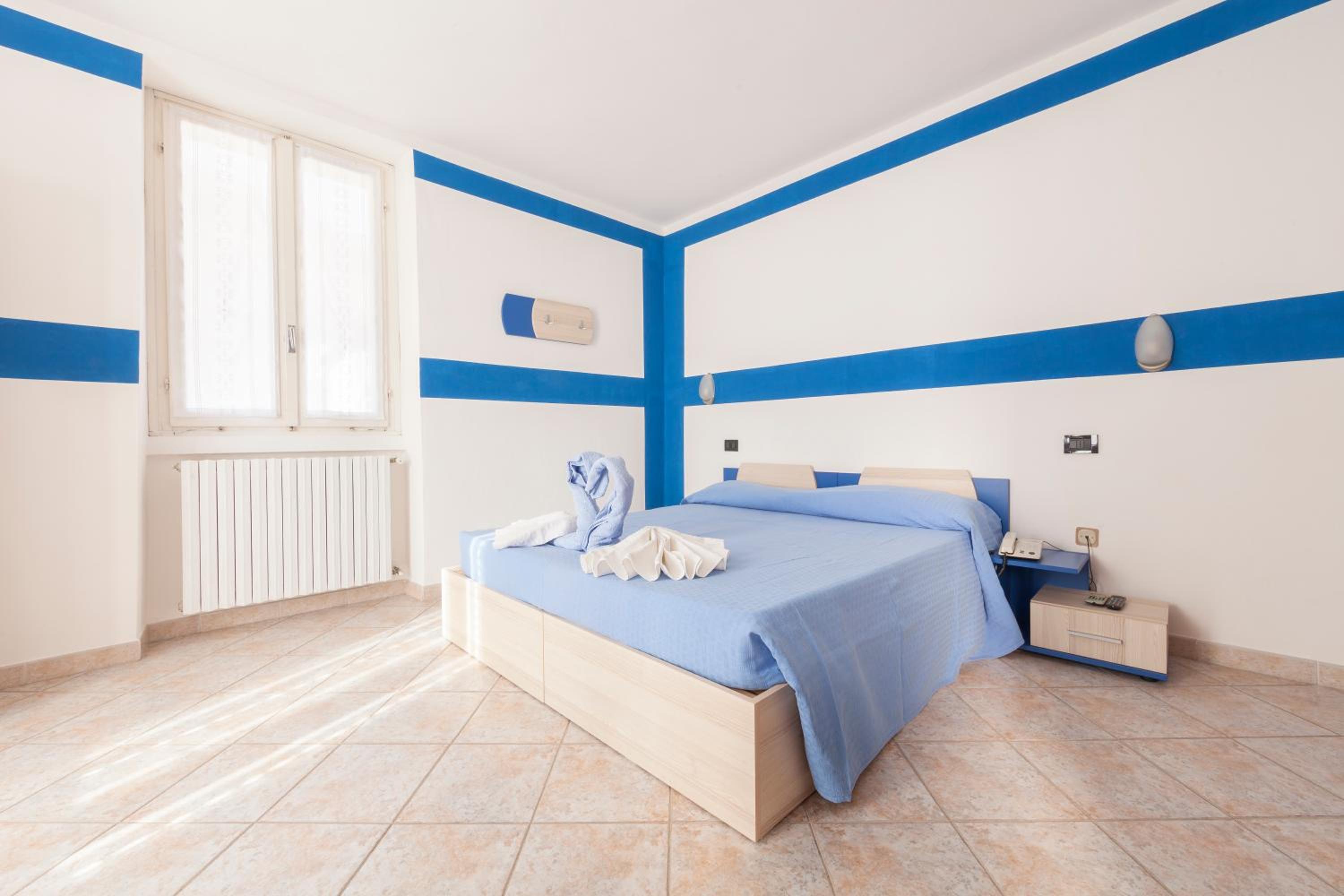 Budget Twin Room photo 1