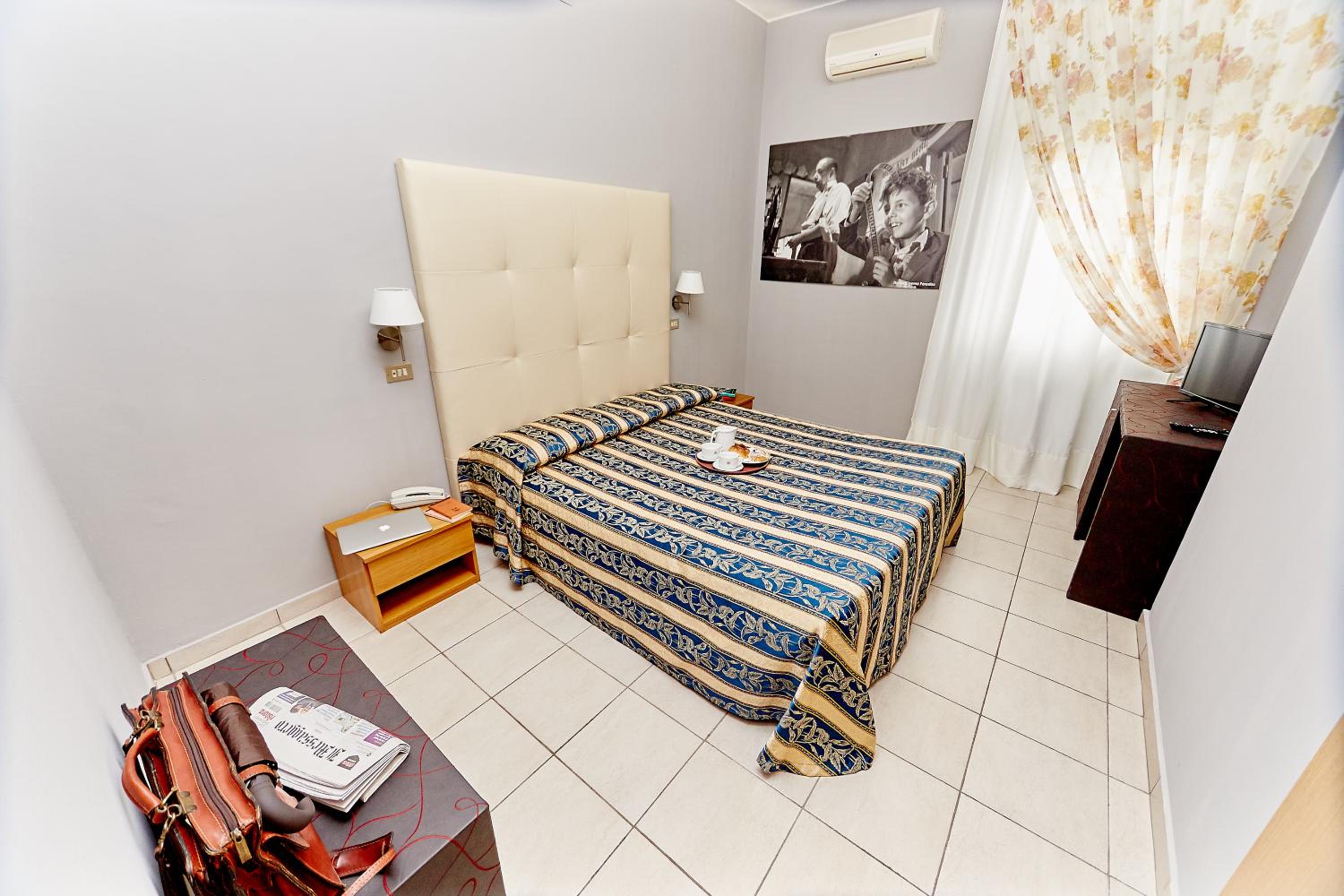 Double Room photo 3