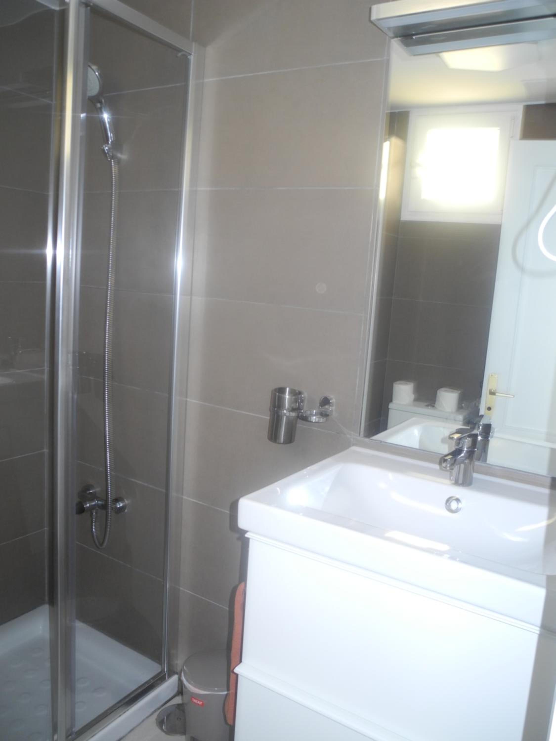 Apartment with Terrace photo 3