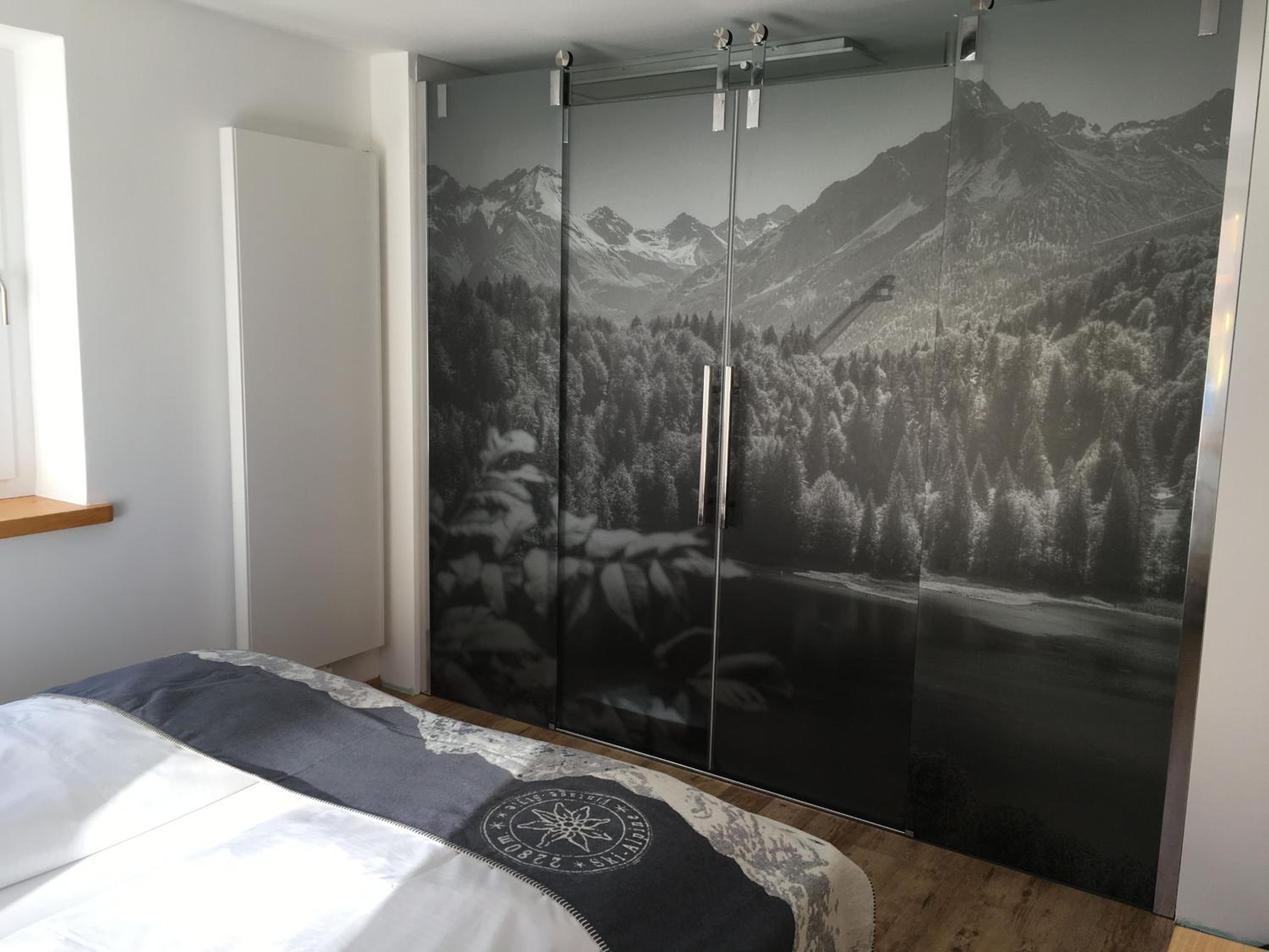 One-Bedroom Suite photo 2