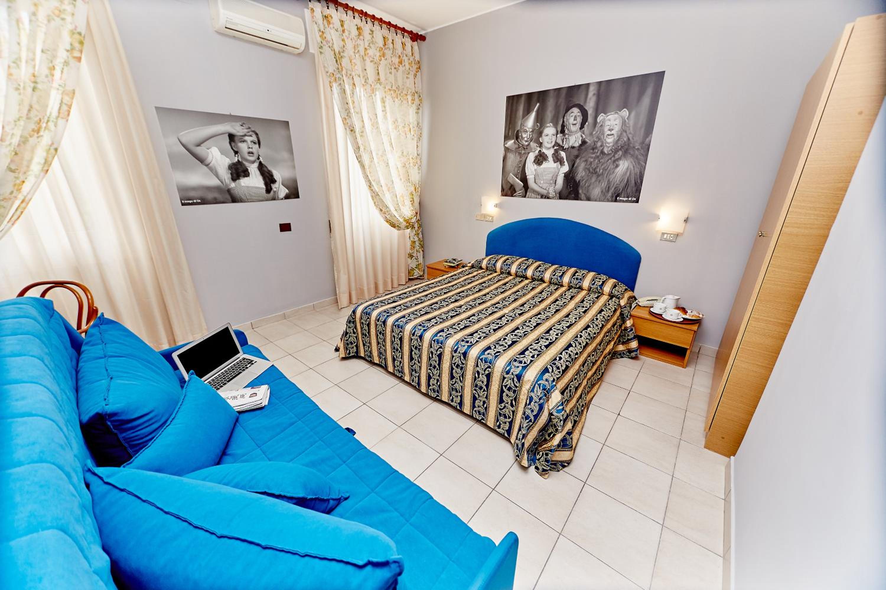 Family Double Room photo 2
