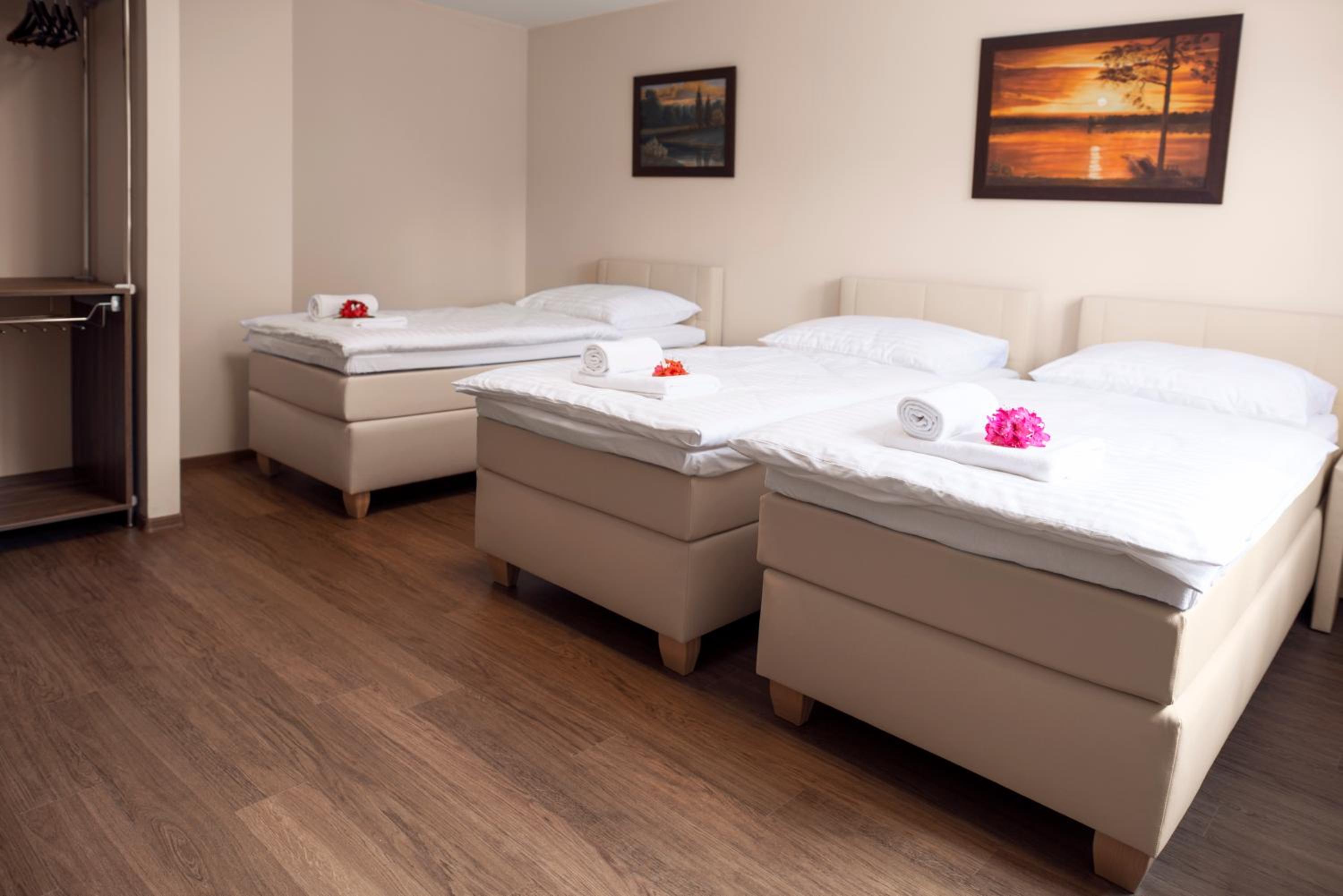 Triple Room with Private External Bathroom