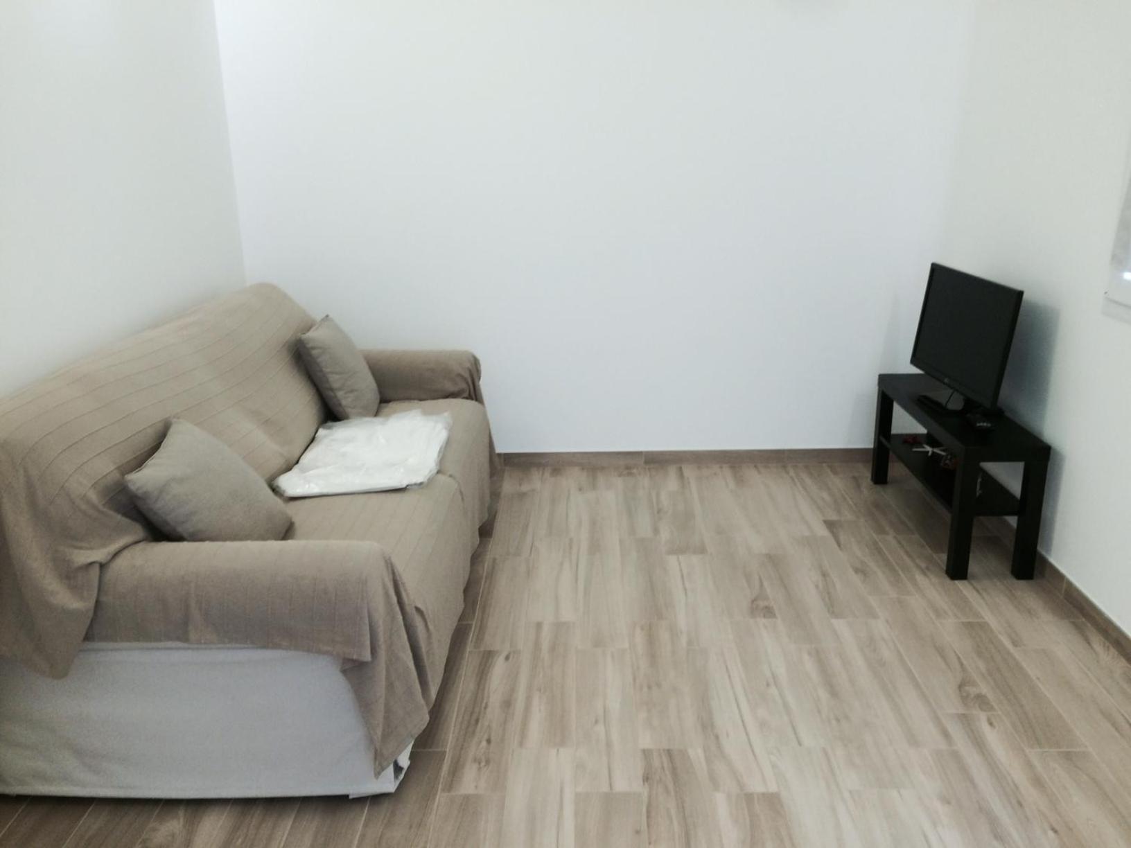 Deluxe Apartment photo 2