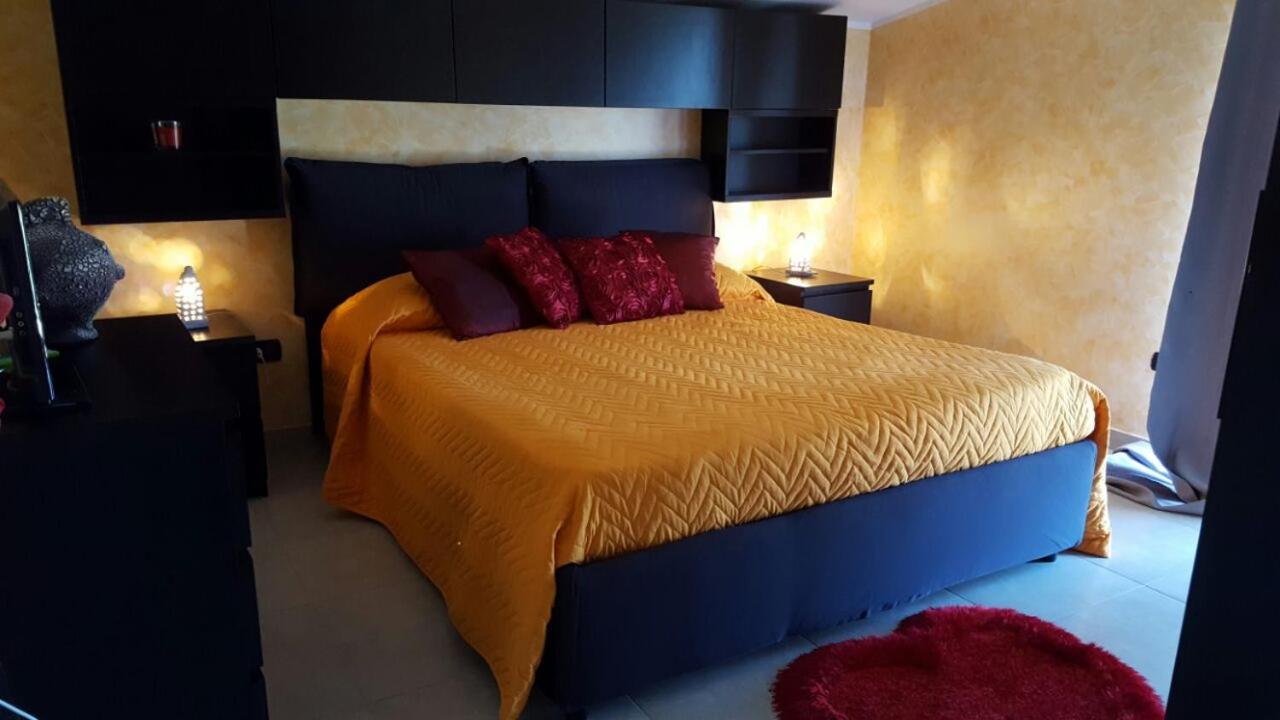 Double Room - Photo 10