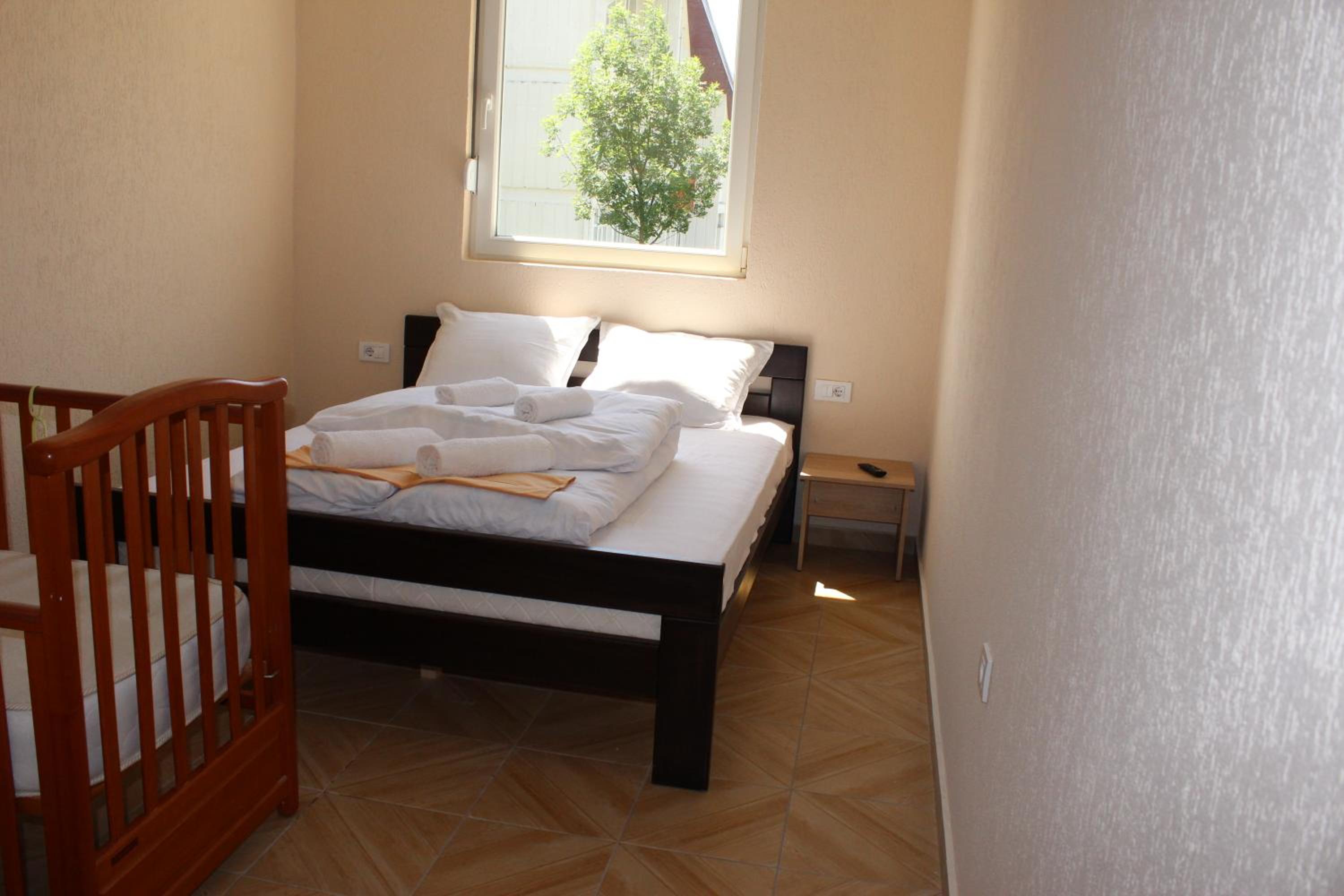 Deluxe Double Or Twin Room With Lake View