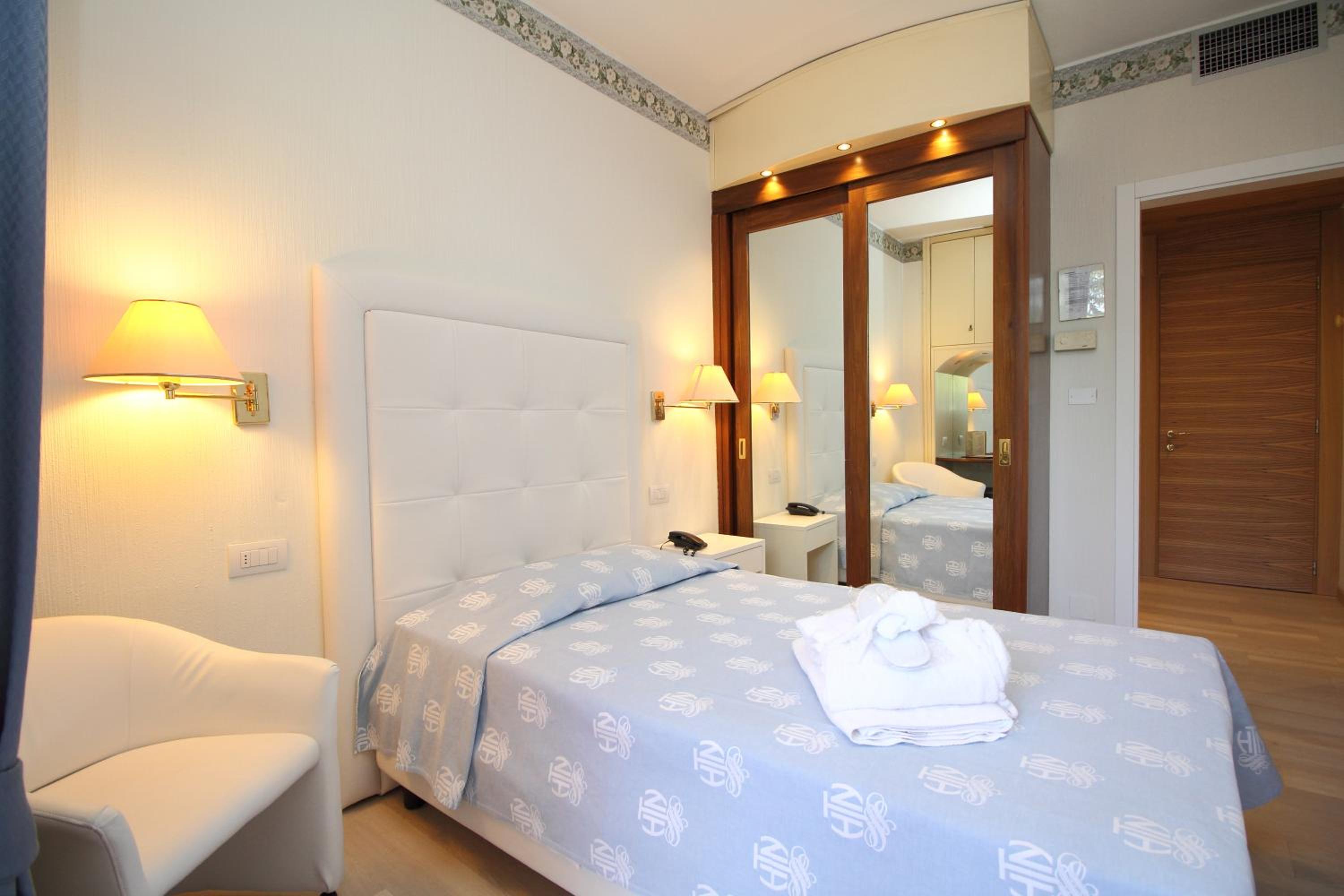 Business Single Room photo 2