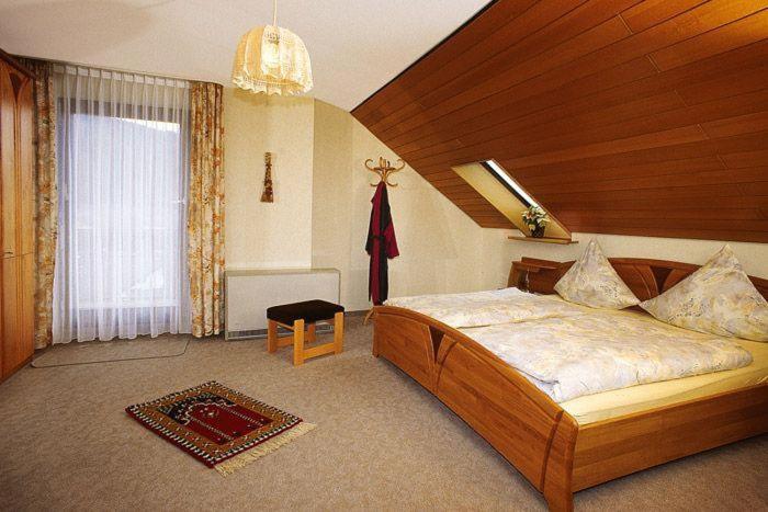 Two-Bedroom Deluxe Apartment with Balcony photo 3