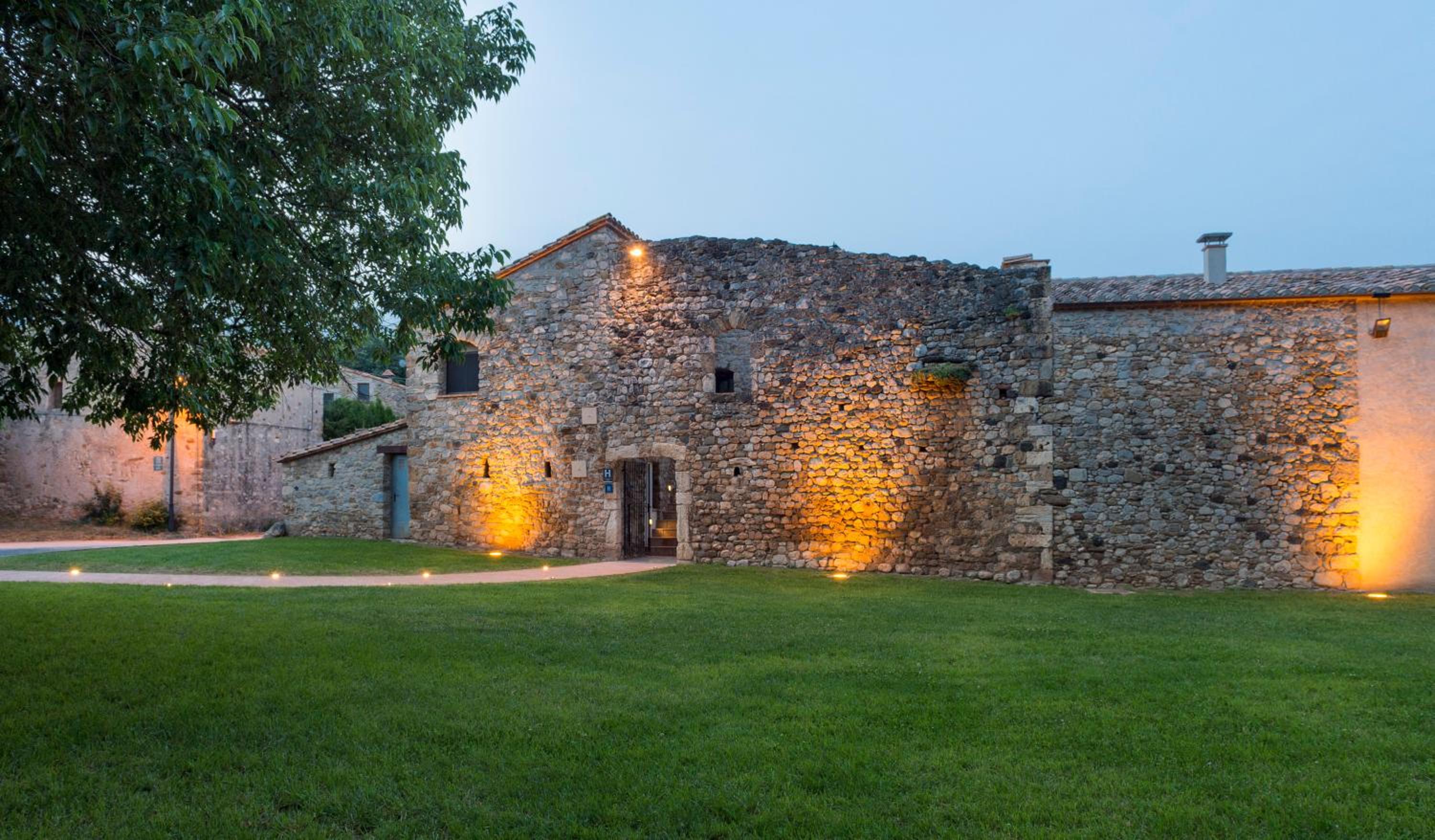 Double Room - Disability Access - In The Masia photo 2