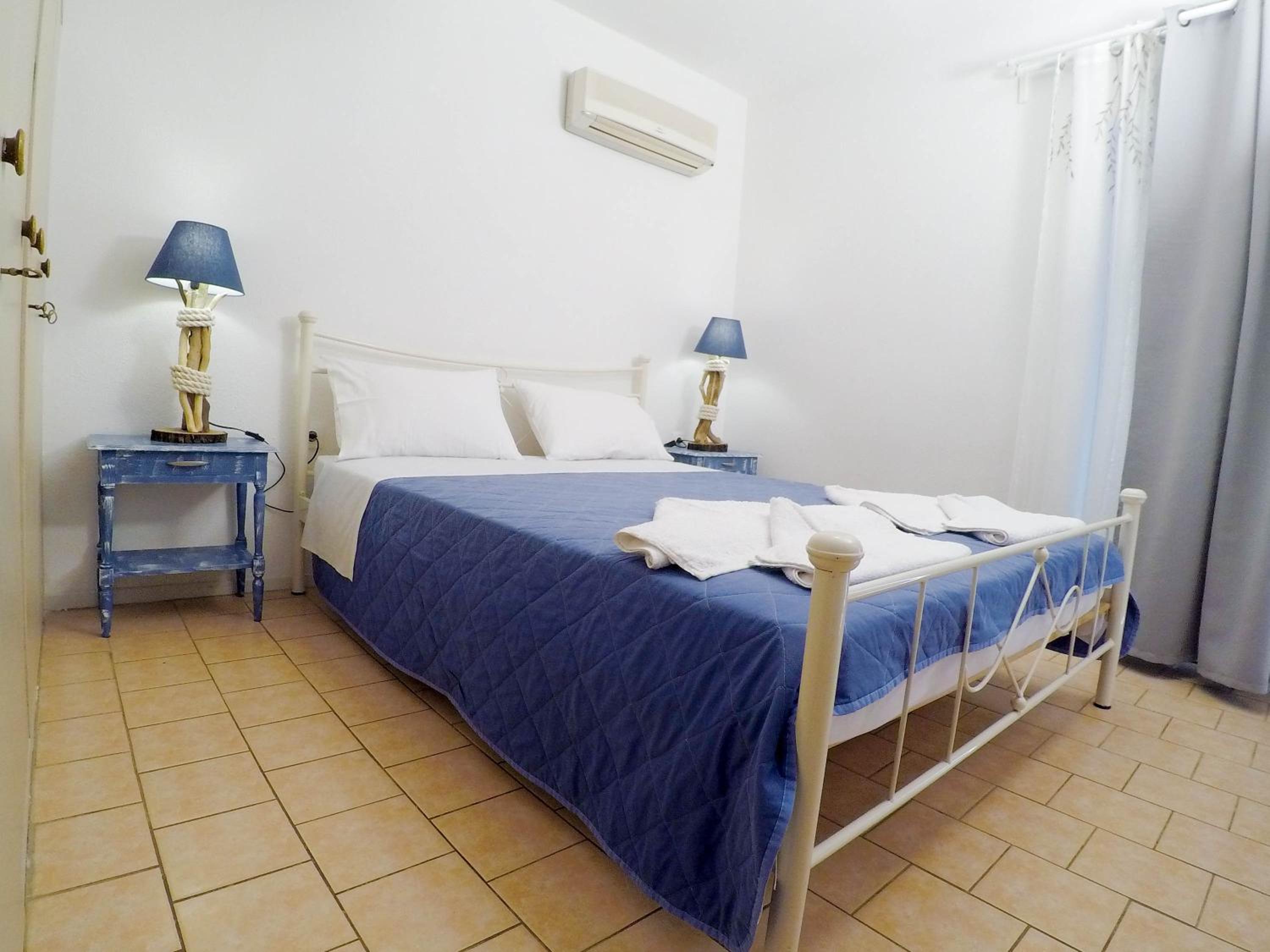 Studio Apartment photo 3