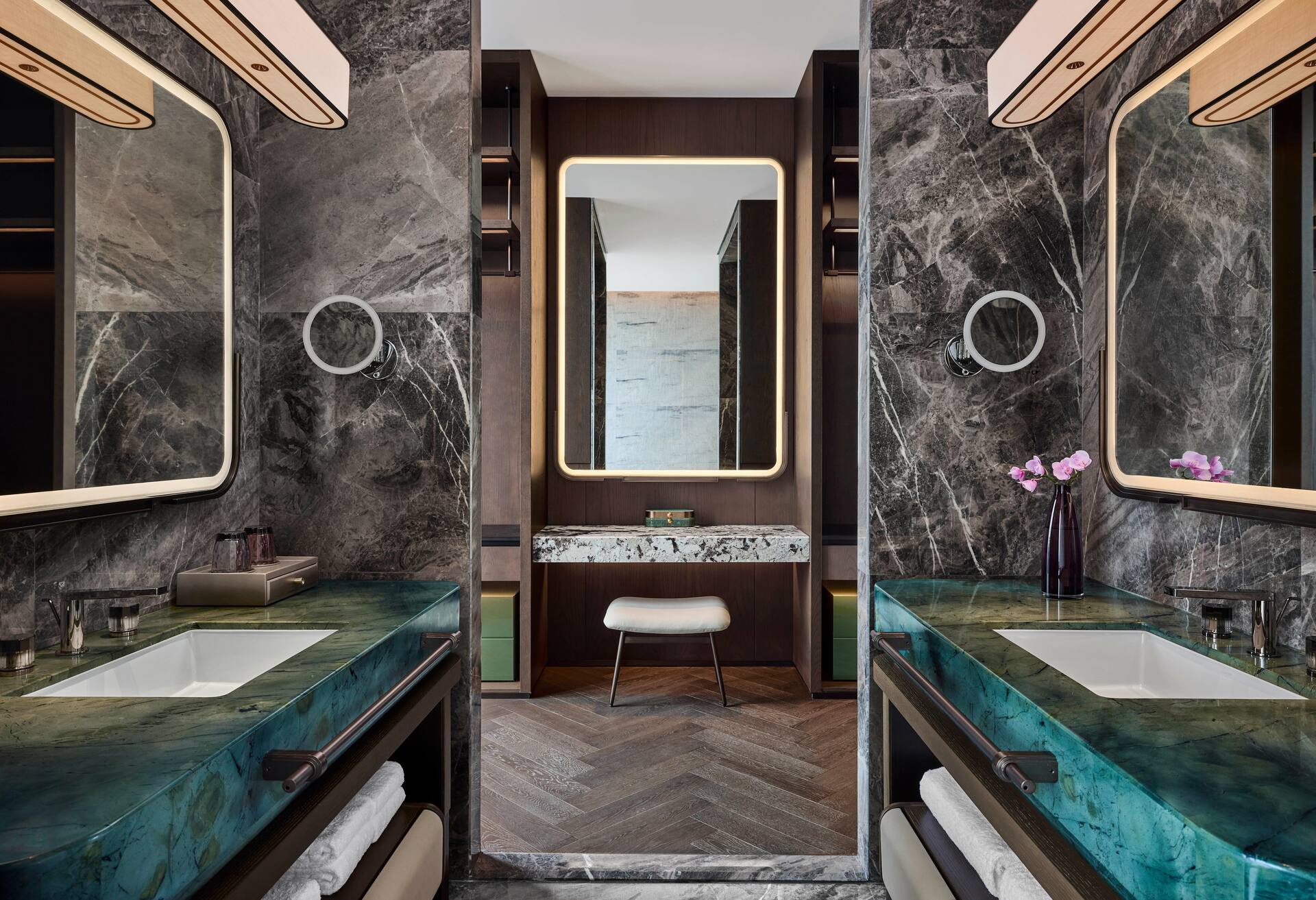 King Premium Suite