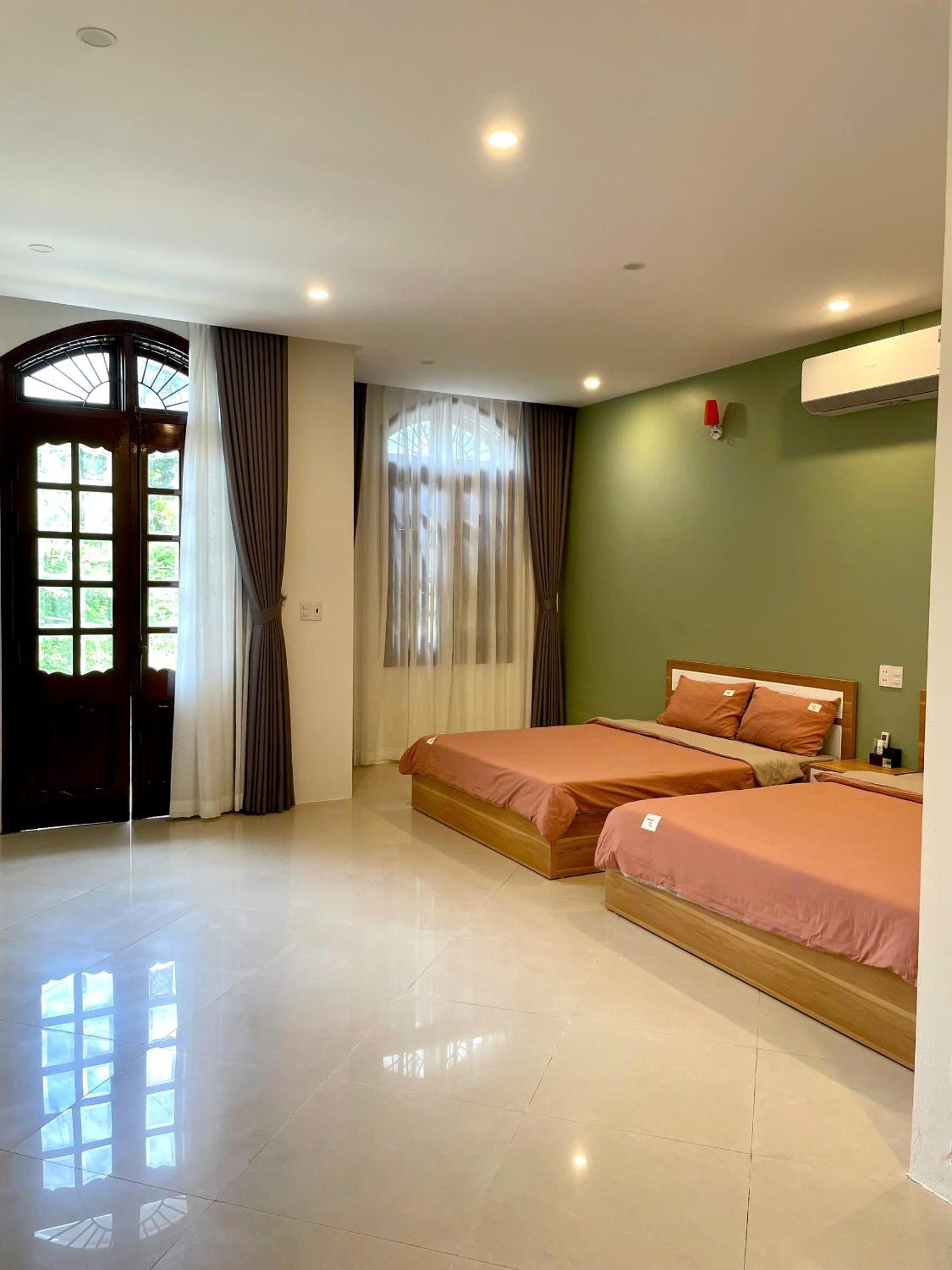 King Room with Two King Beds
