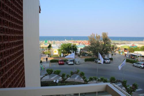 Quadruple Room with Partial Sea View photo 1
