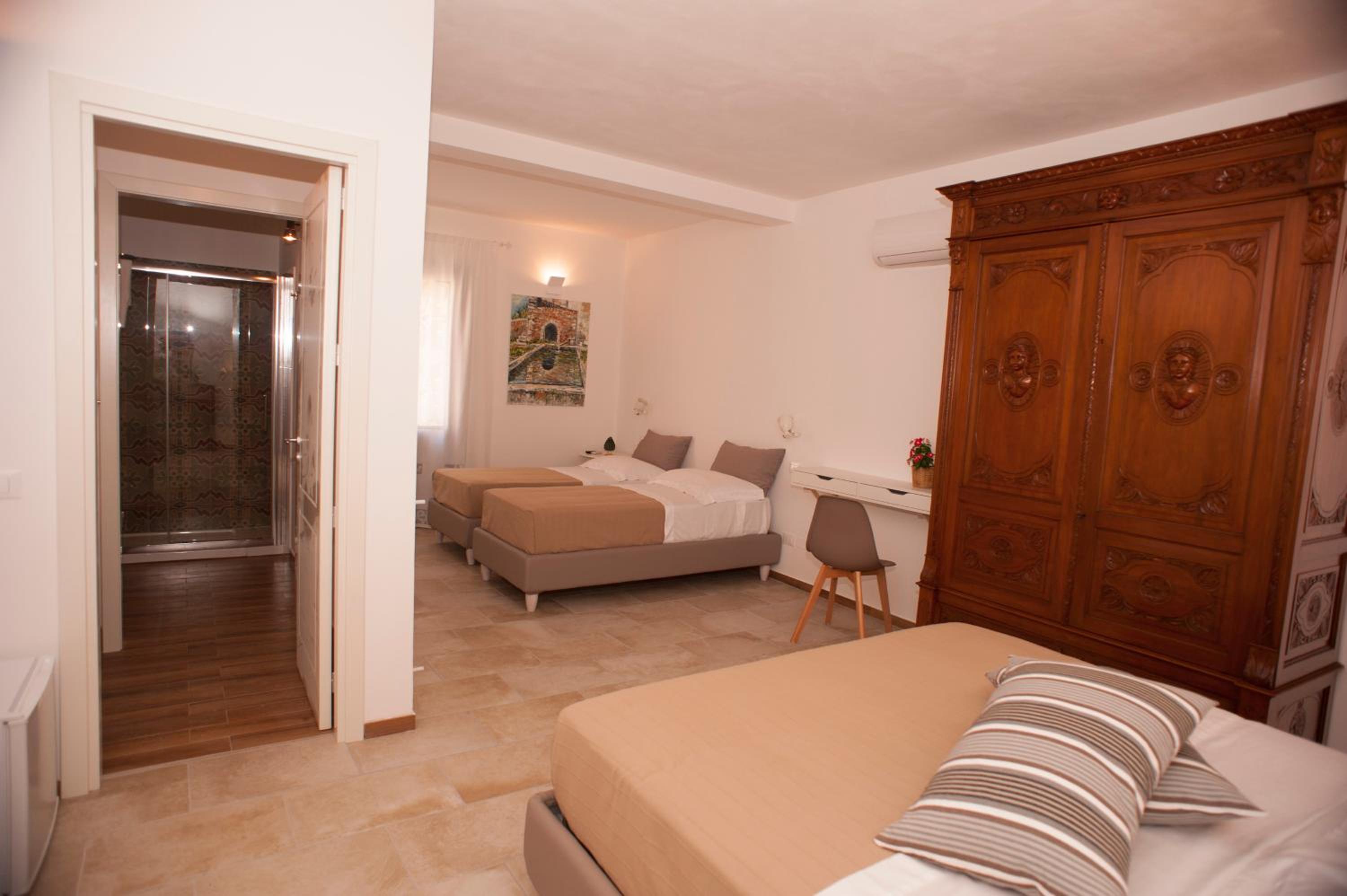 Premium Quadruple Room