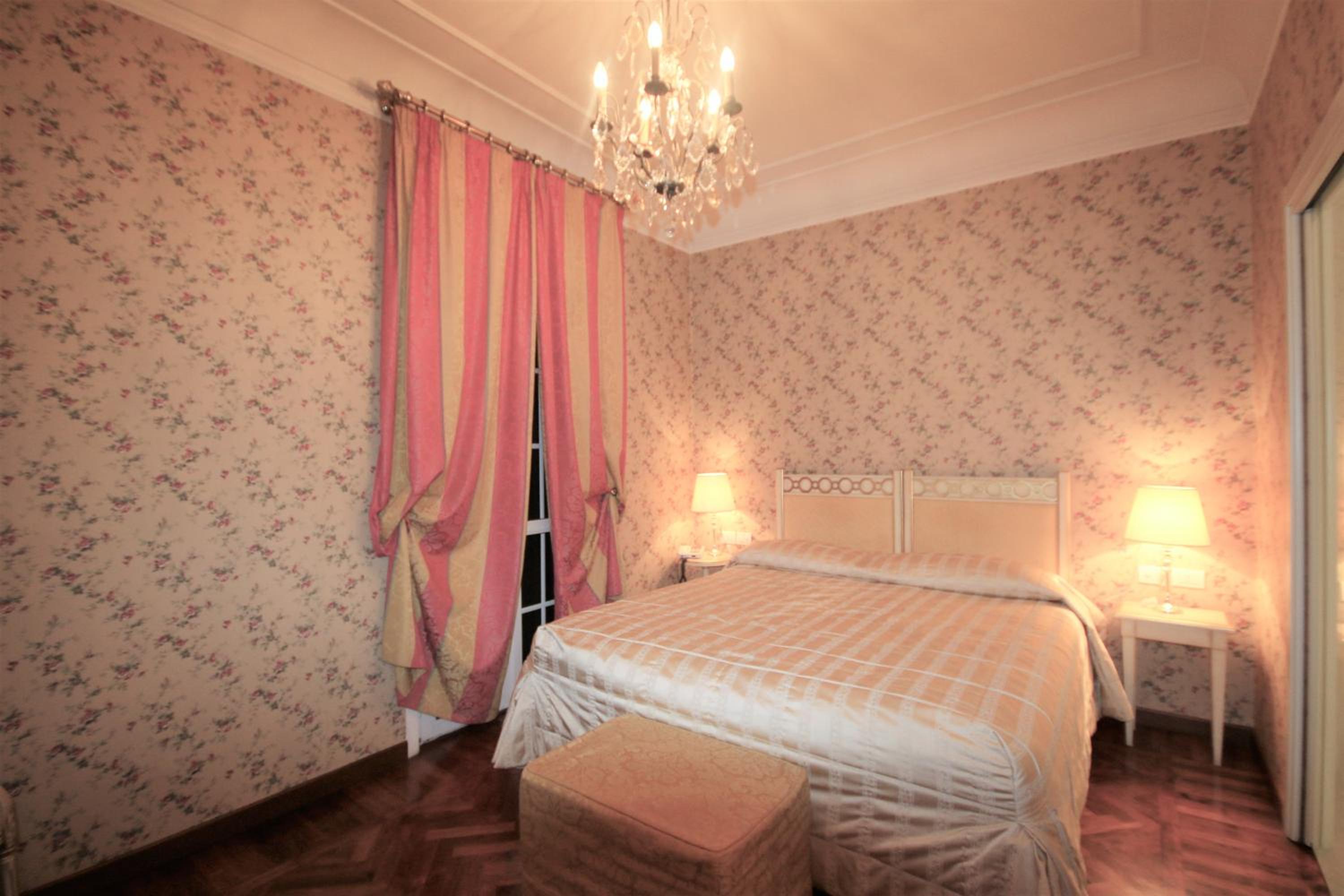 Double or Twin Room - Photo 2