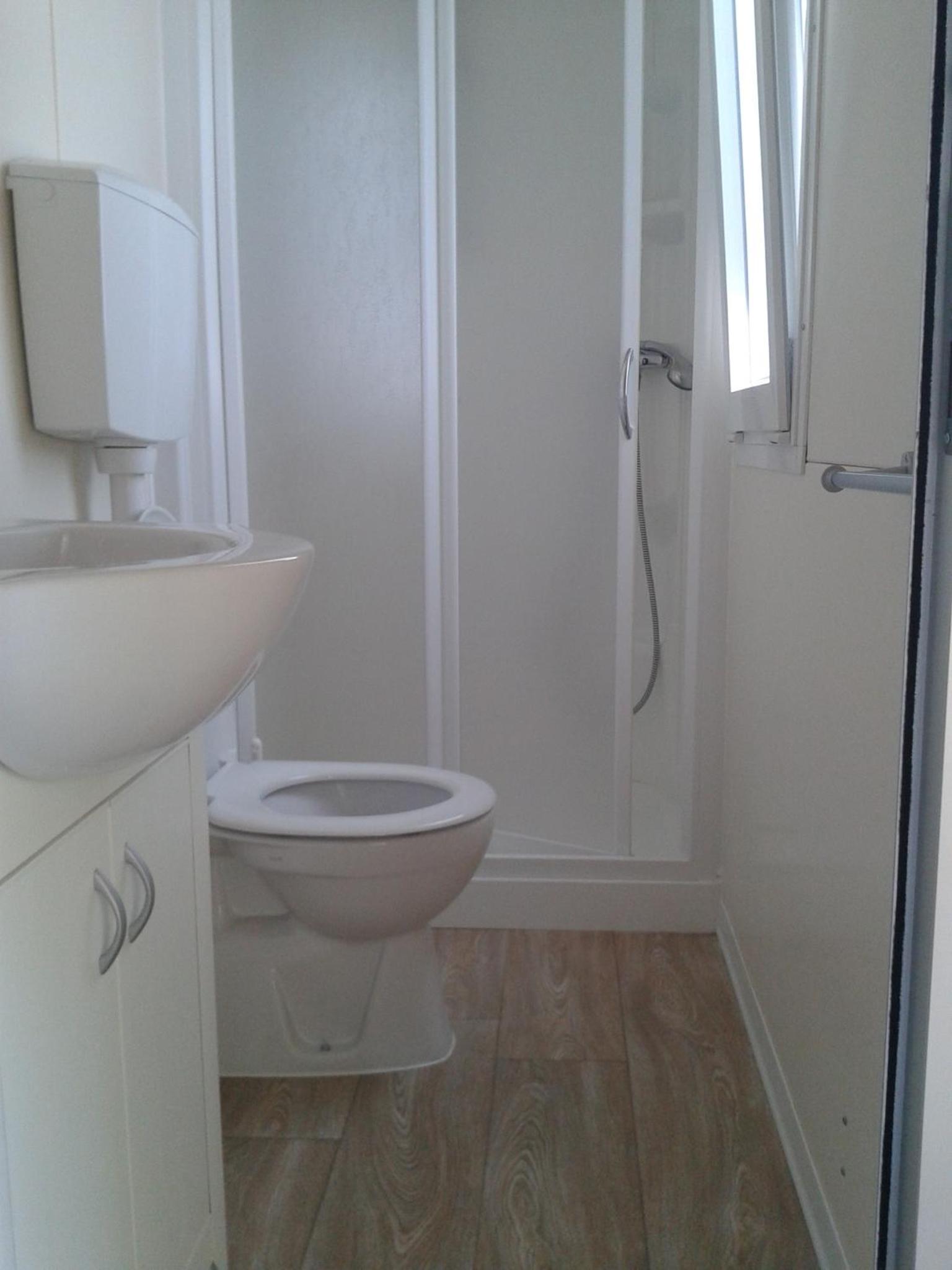 Mobile Home - Photo 23