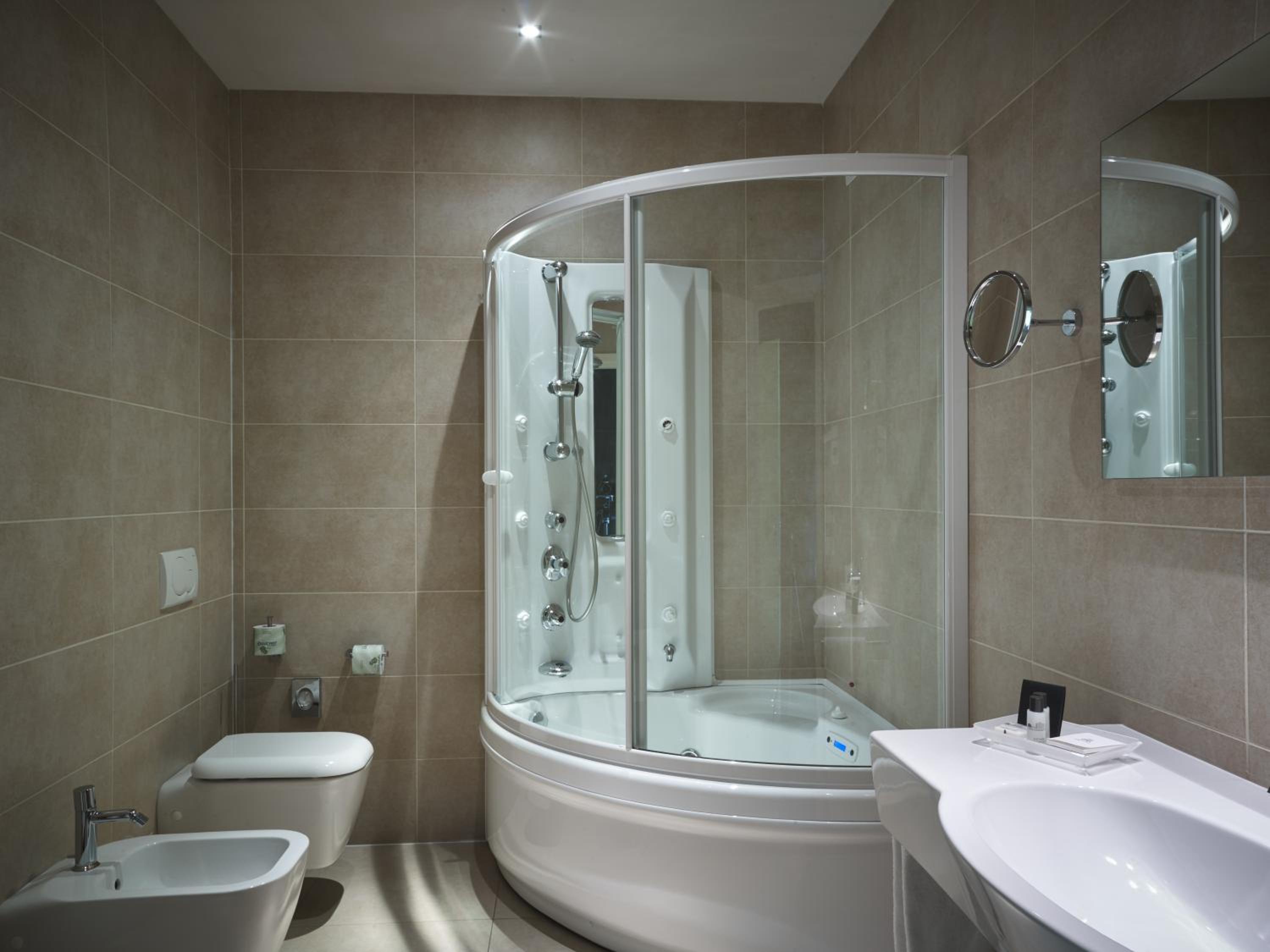 Junior Suite - Photo 9